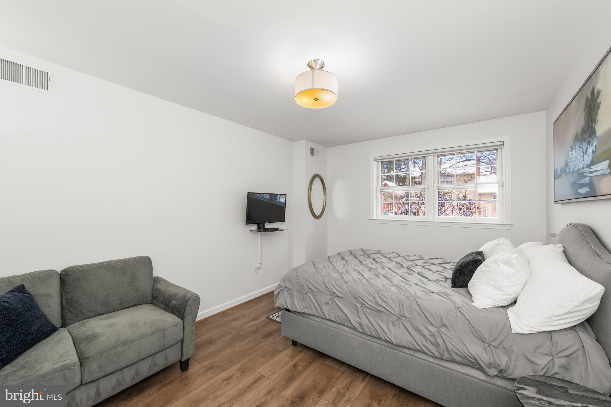 SOMERSET SOUTH - Residential