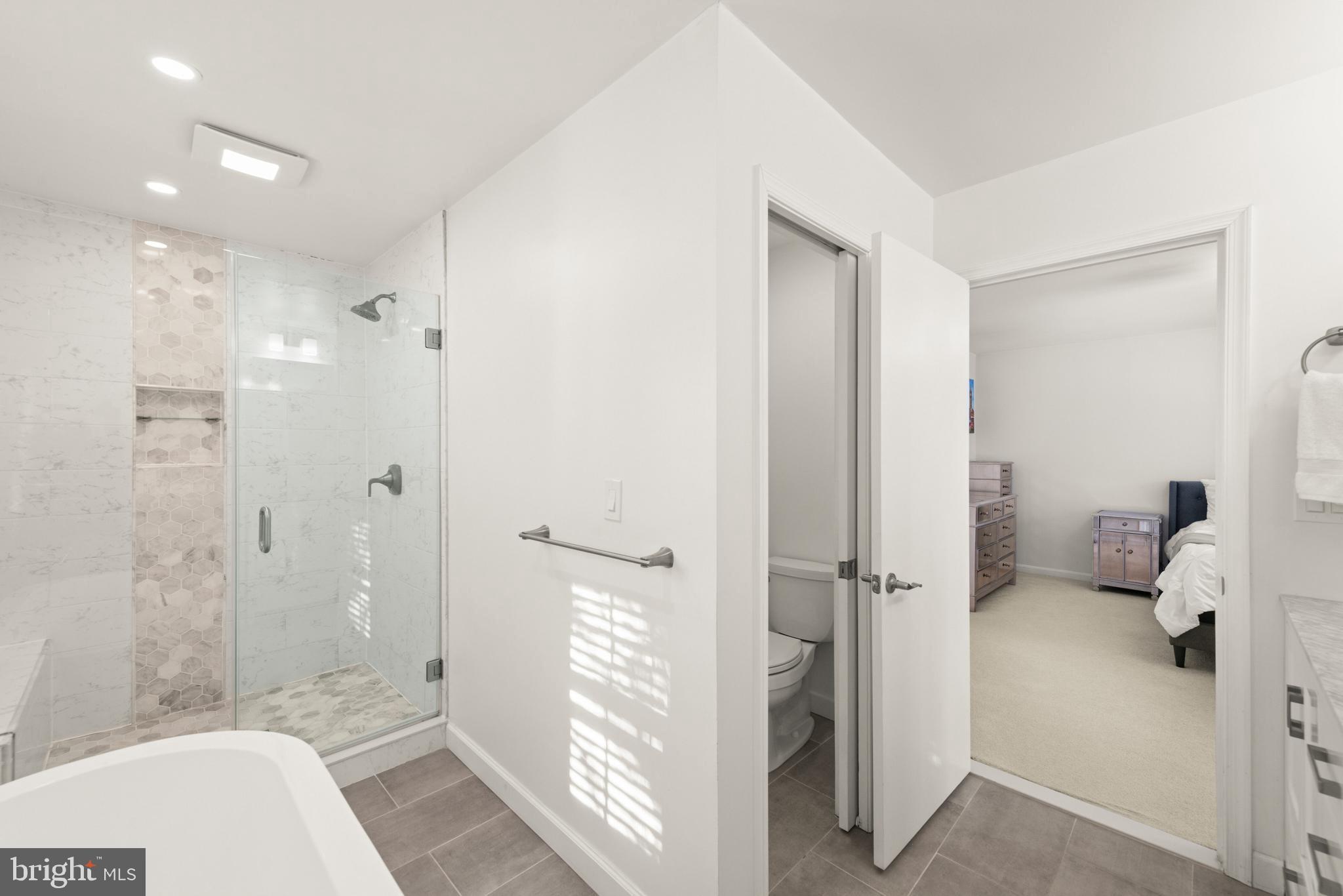 SOMERSET SOUTH - Residential