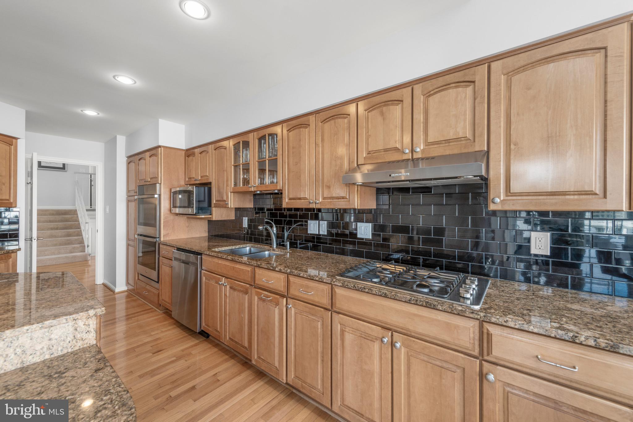 SOMERSET SOUTH - Residential