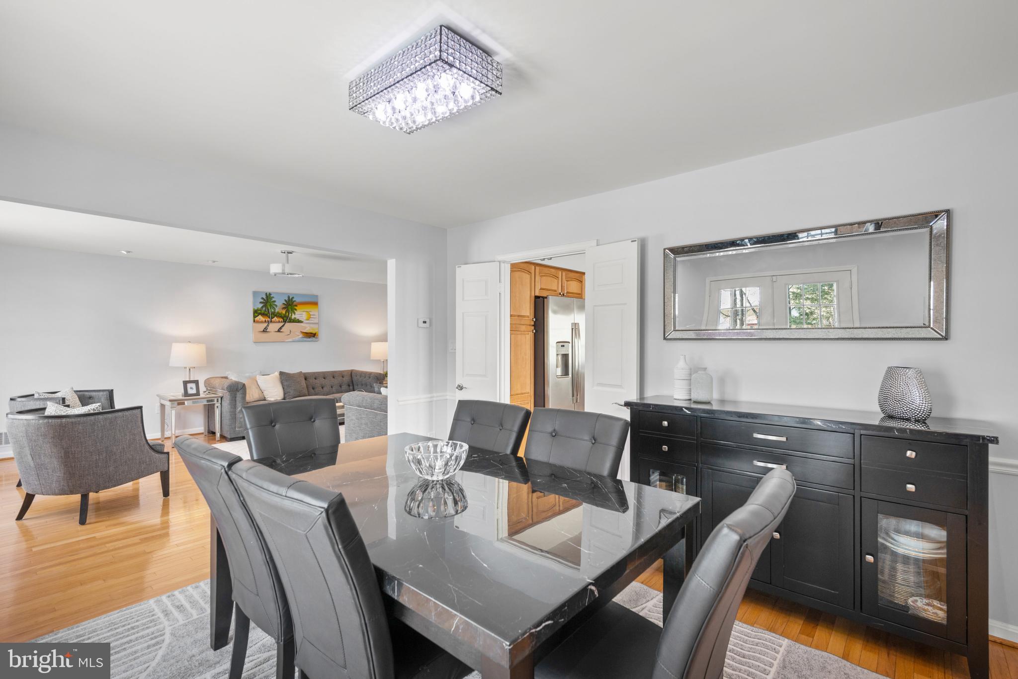 SOMERSET SOUTH - Residential