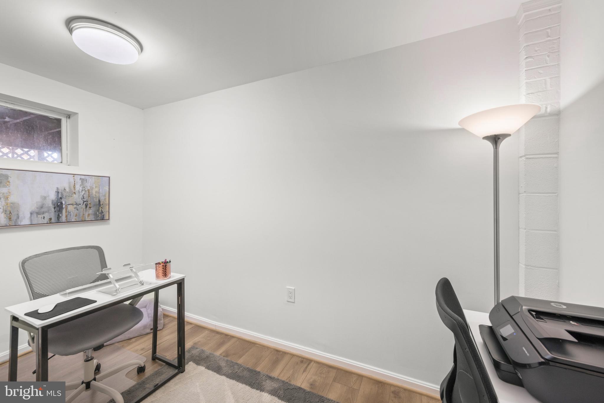 SOMERSET SOUTH - Residential