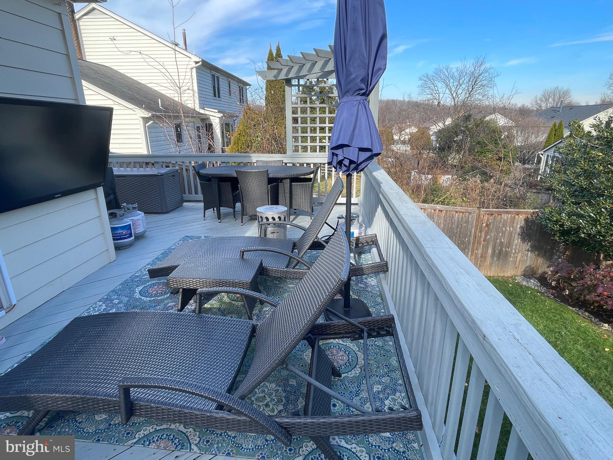SOMERSET SOUTH - Residential