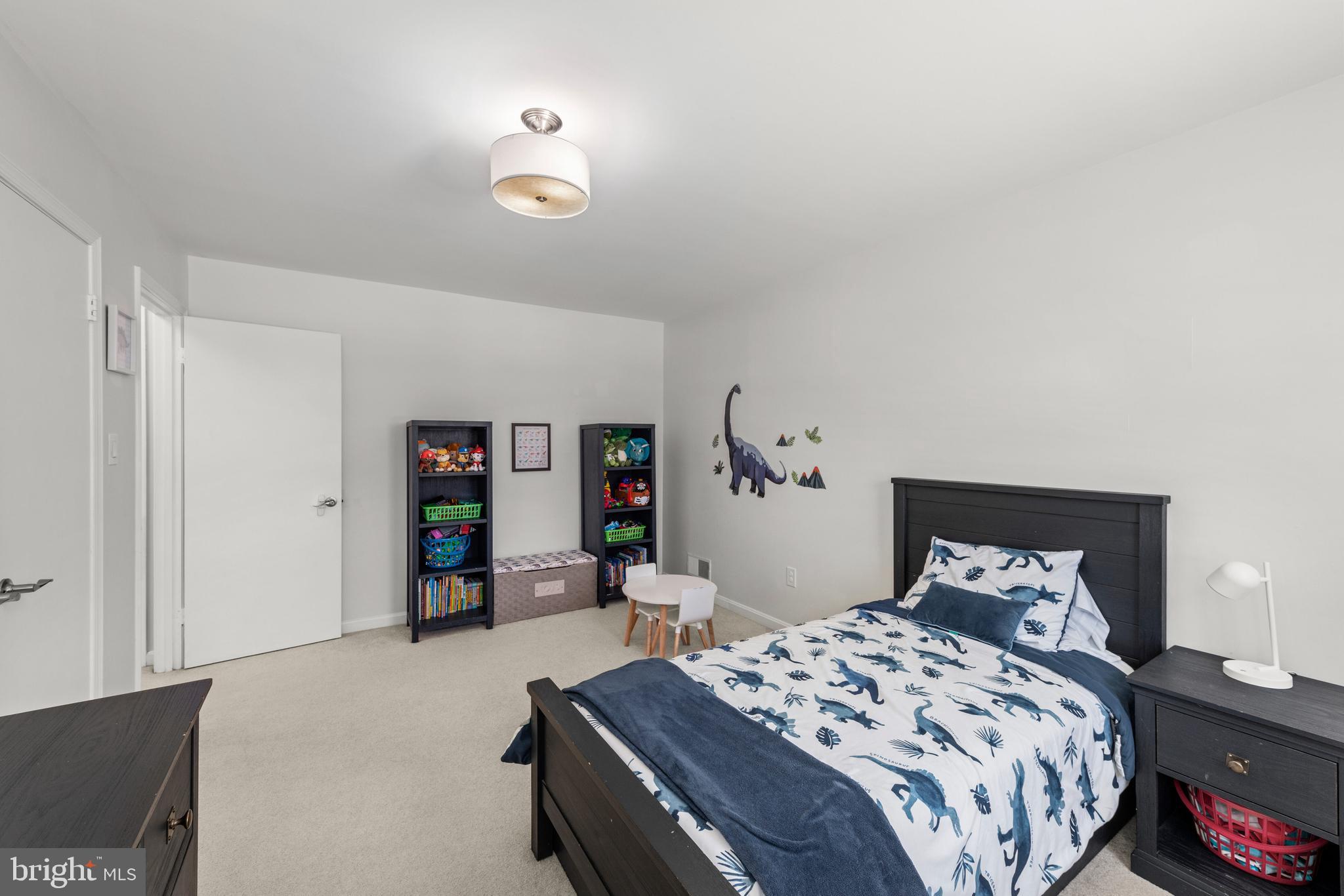 SOMERSET SOUTH - Residential