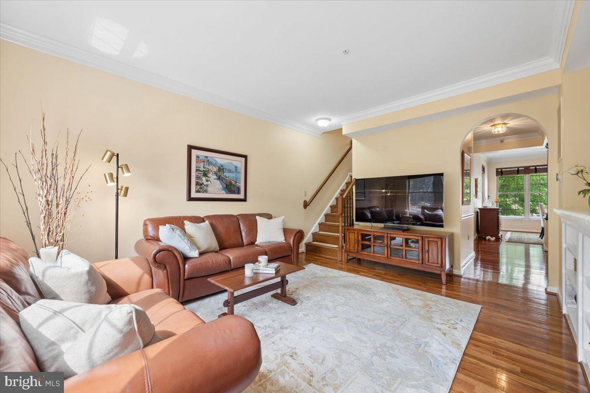 WORMANS MILL - Residential