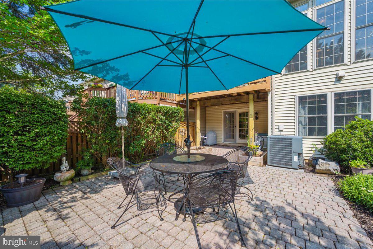 WORMANS MILL - Residential