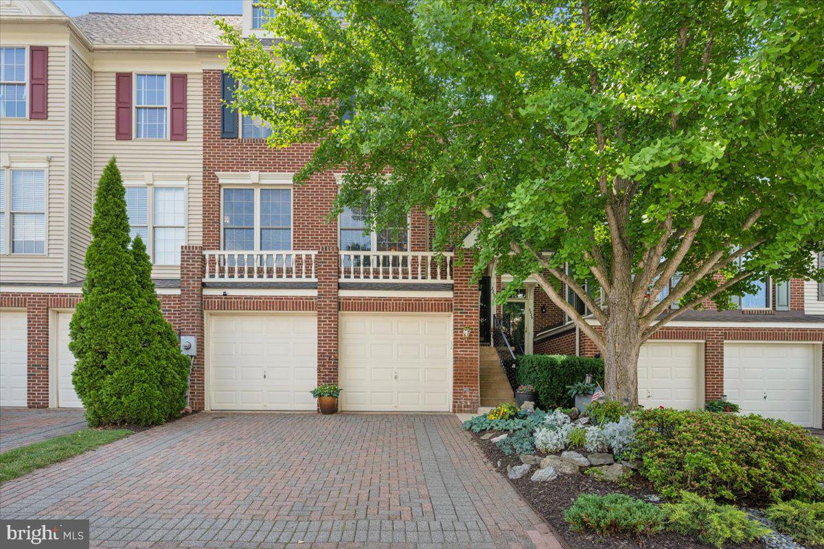WORMANS MILL - Residential