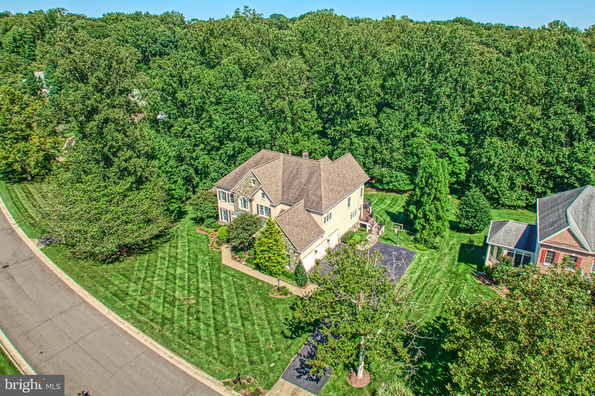WOODLAND ESTATES - Residential