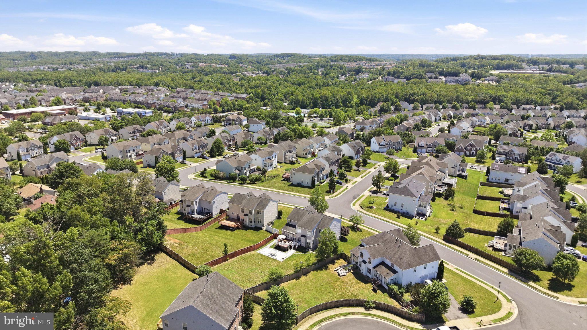EAGLES POINTE - Residential