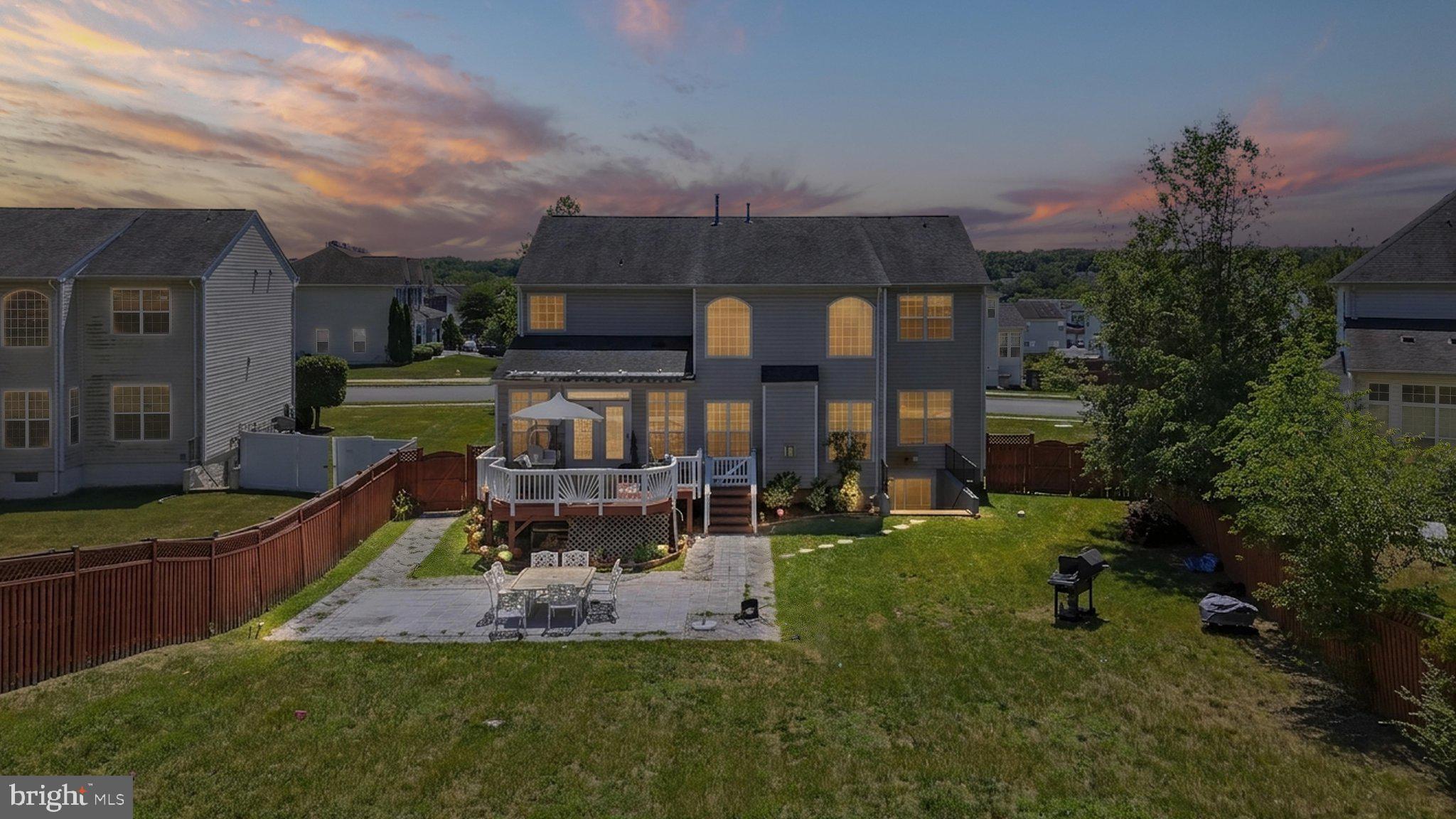 EAGLES POINTE - Residential