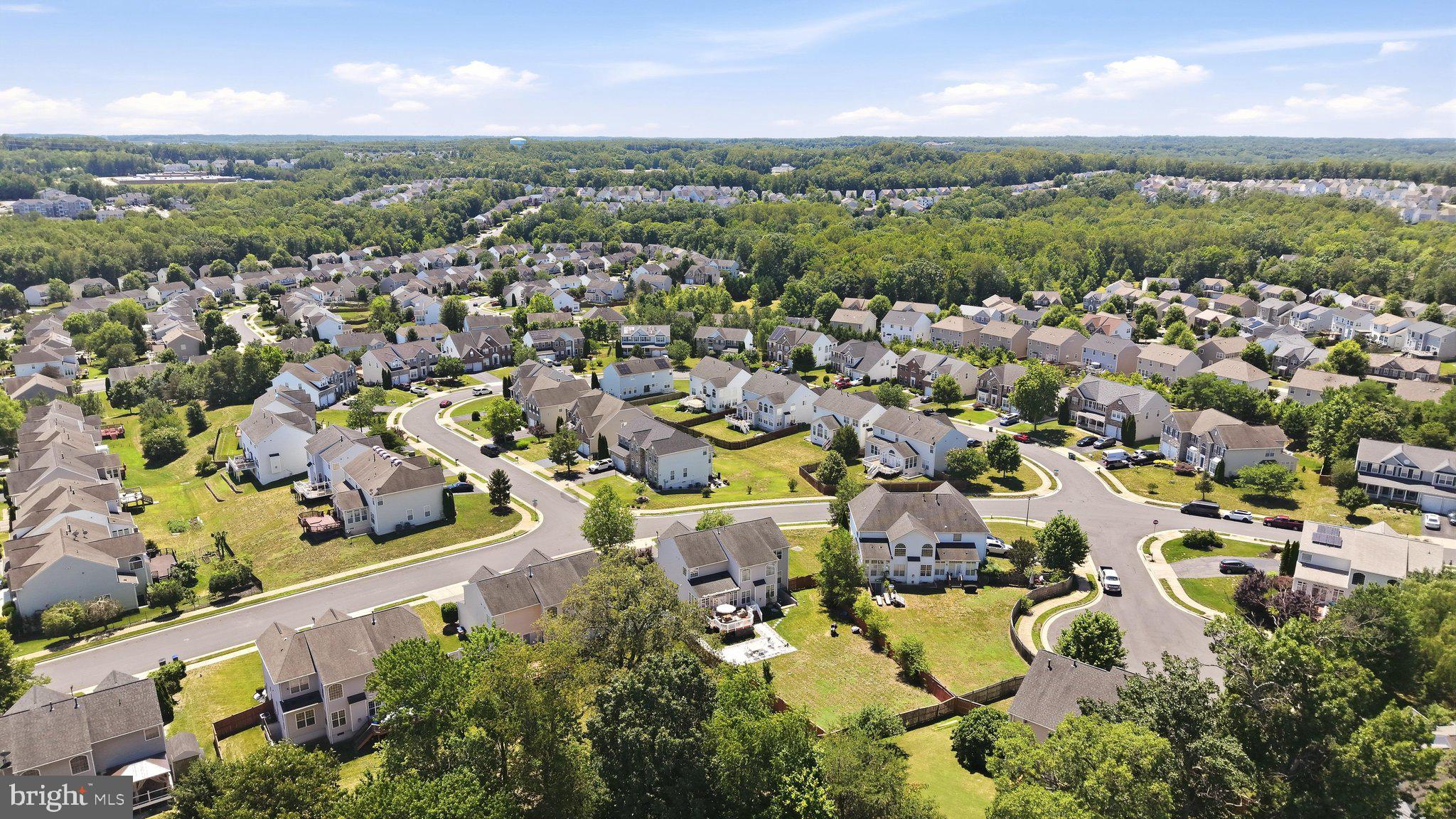 EAGLES POINTE - Residential