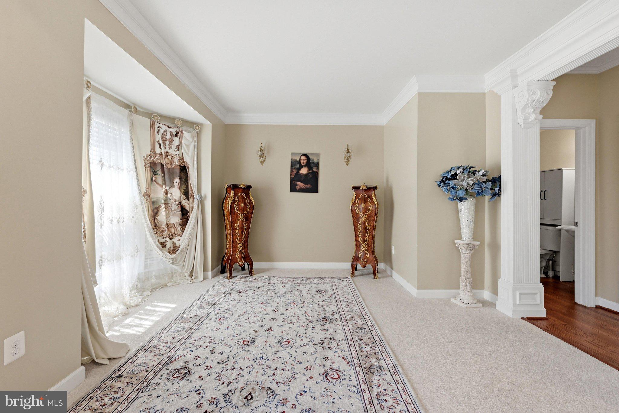 EAGLES POINTE - Residential