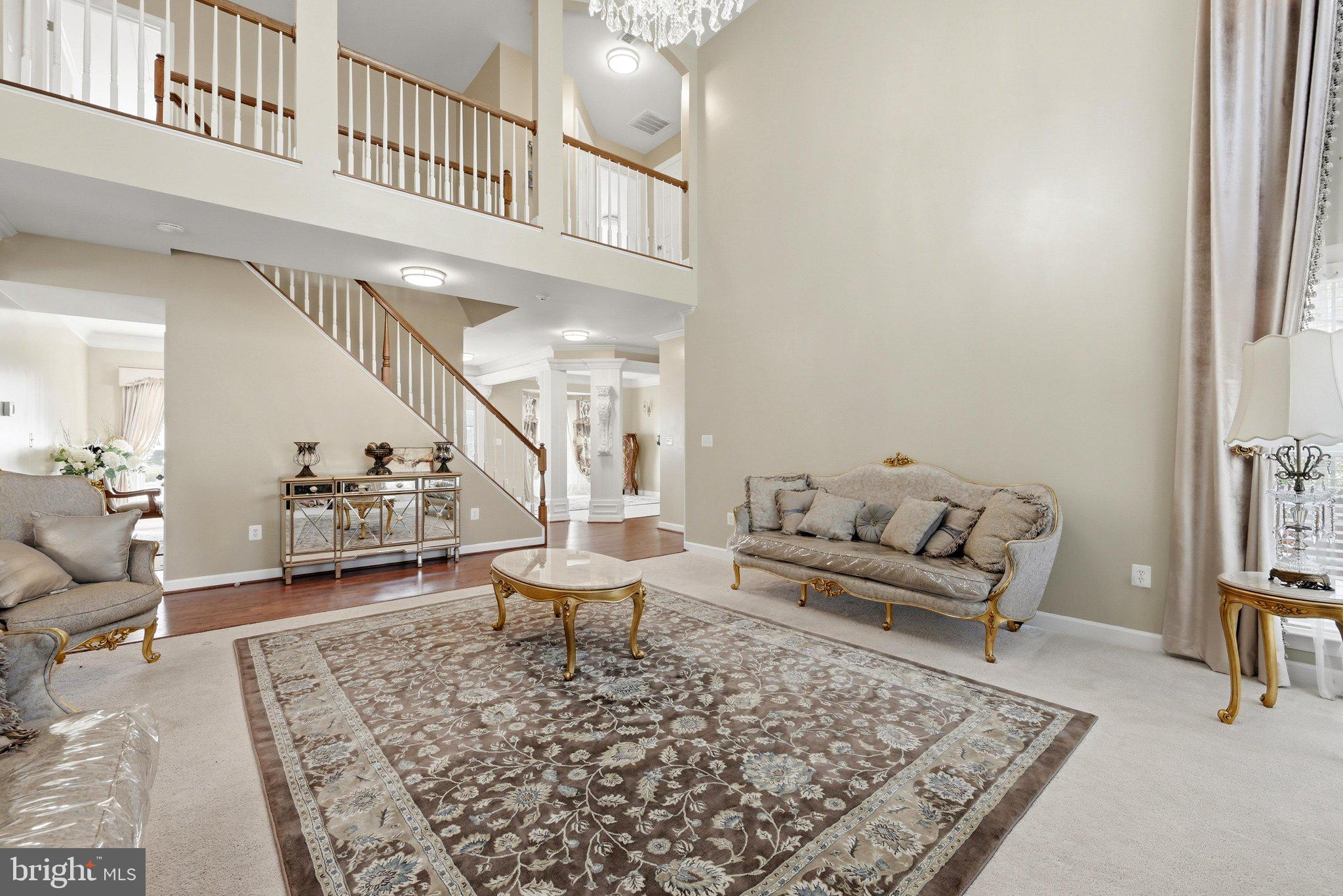 EAGLES POINTE - Residential
