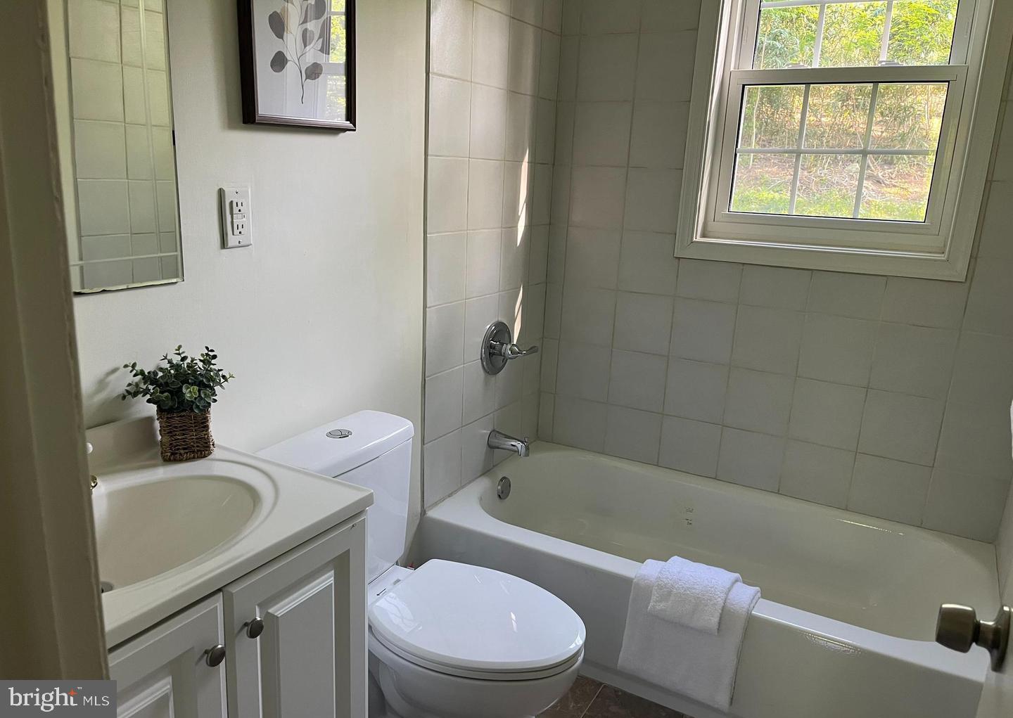 HILLCREST GARDENS - Residential