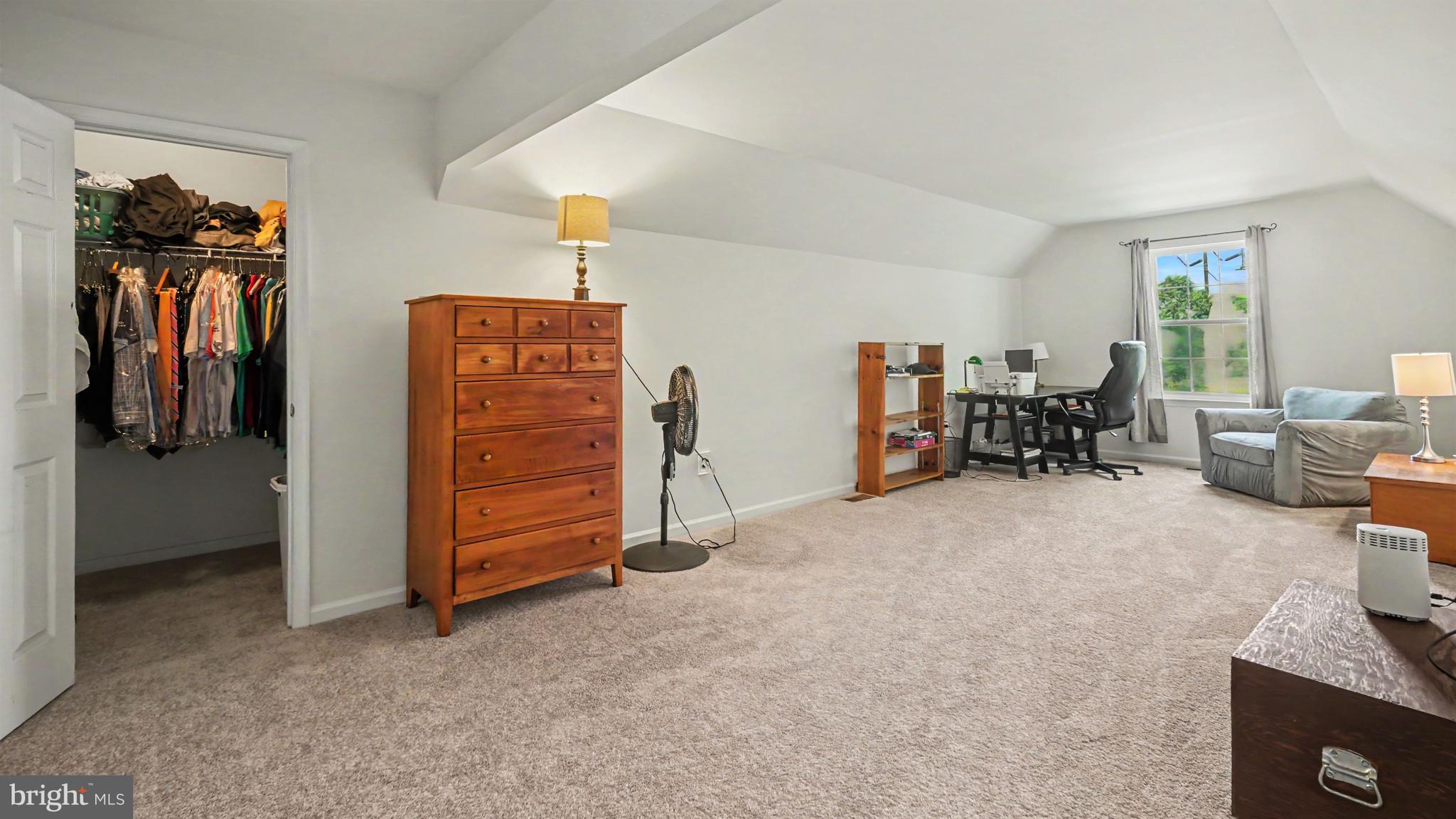 ASHBROOK ESTATES - Residential
