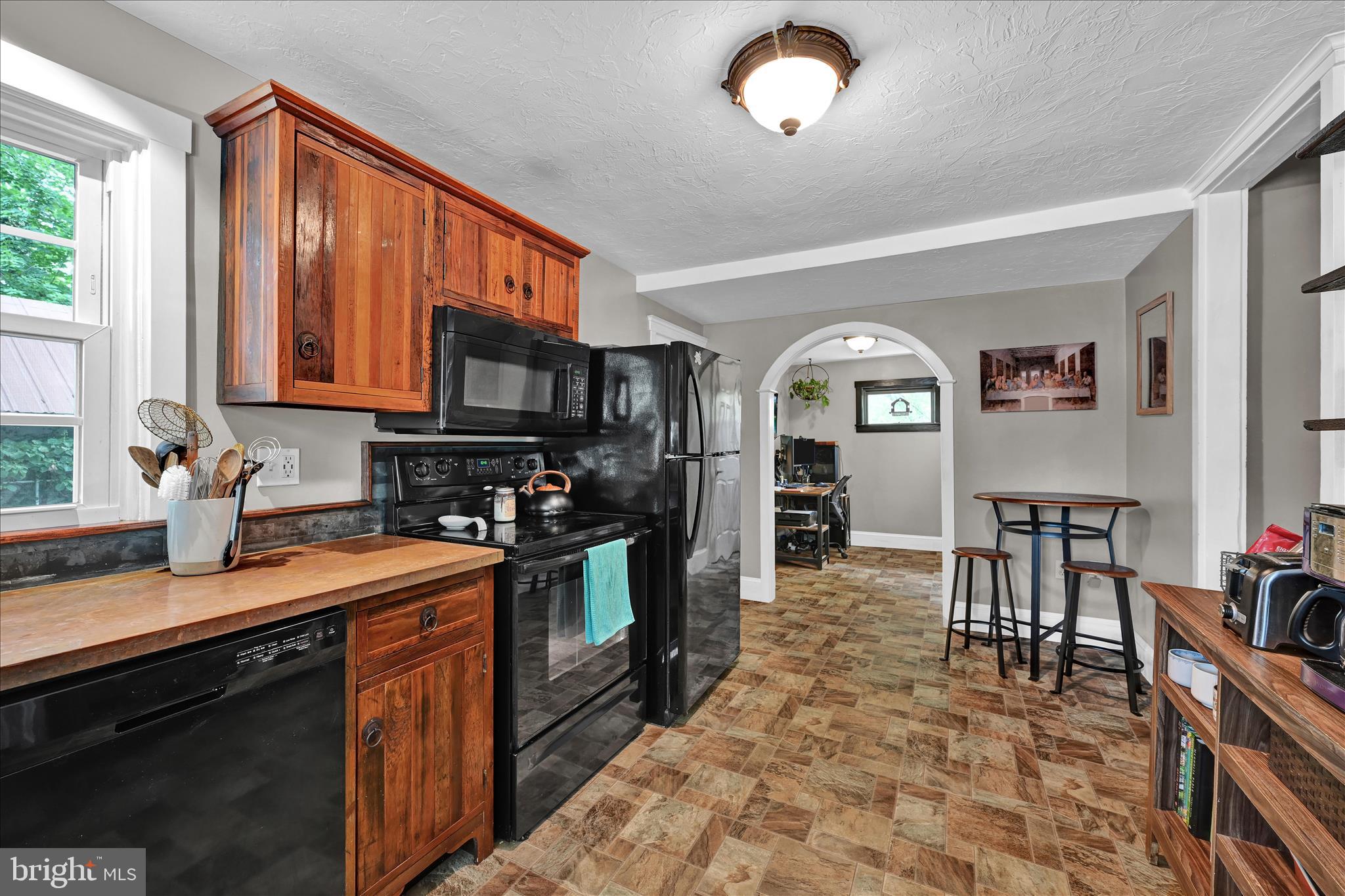 MANHEIM BOROUGH - Residential