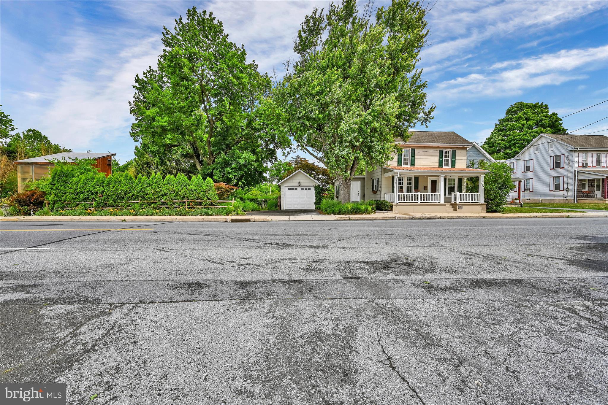 MANHEIM BOROUGH - Residential