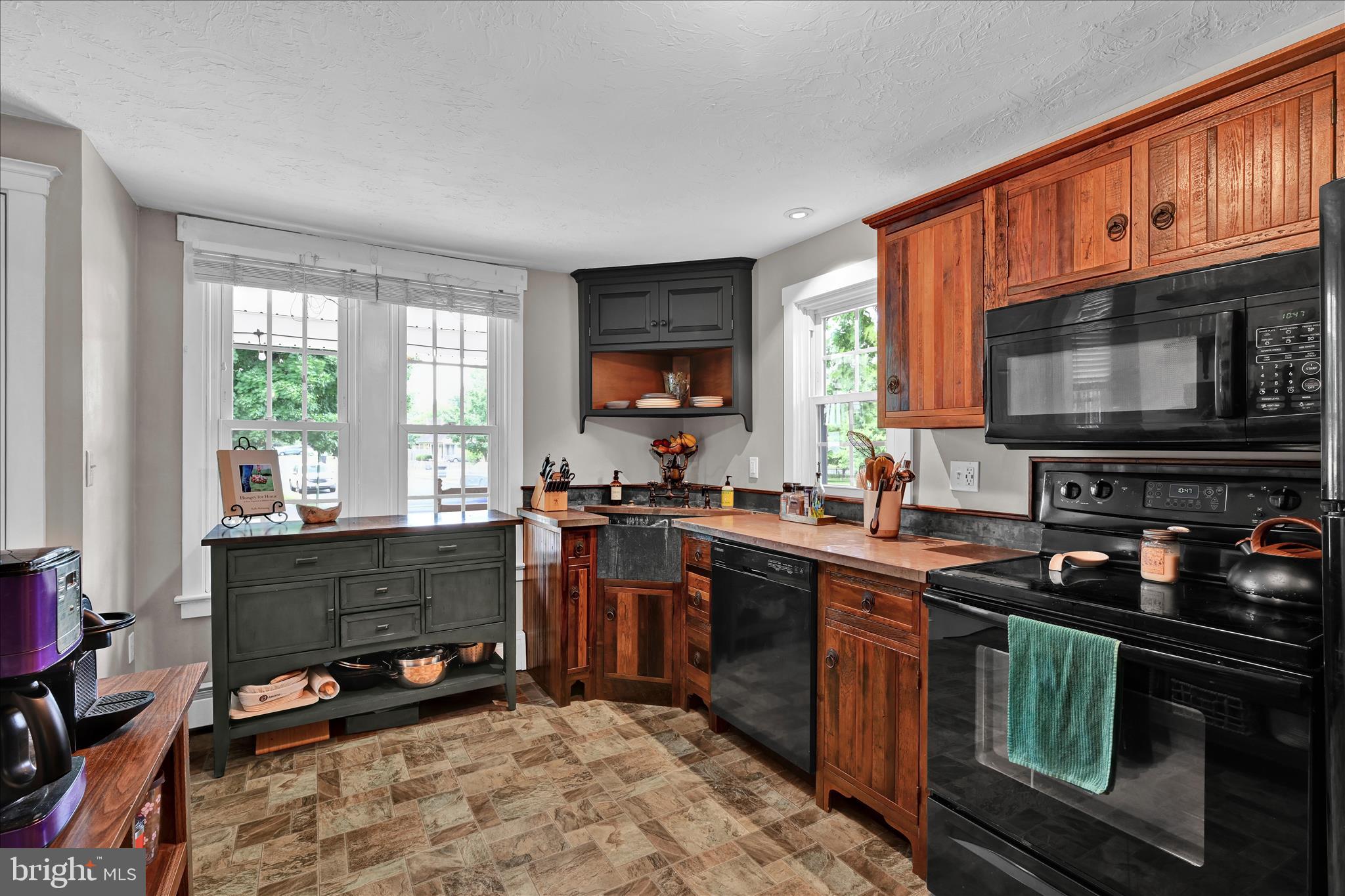 MANHEIM BOROUGH - Residential