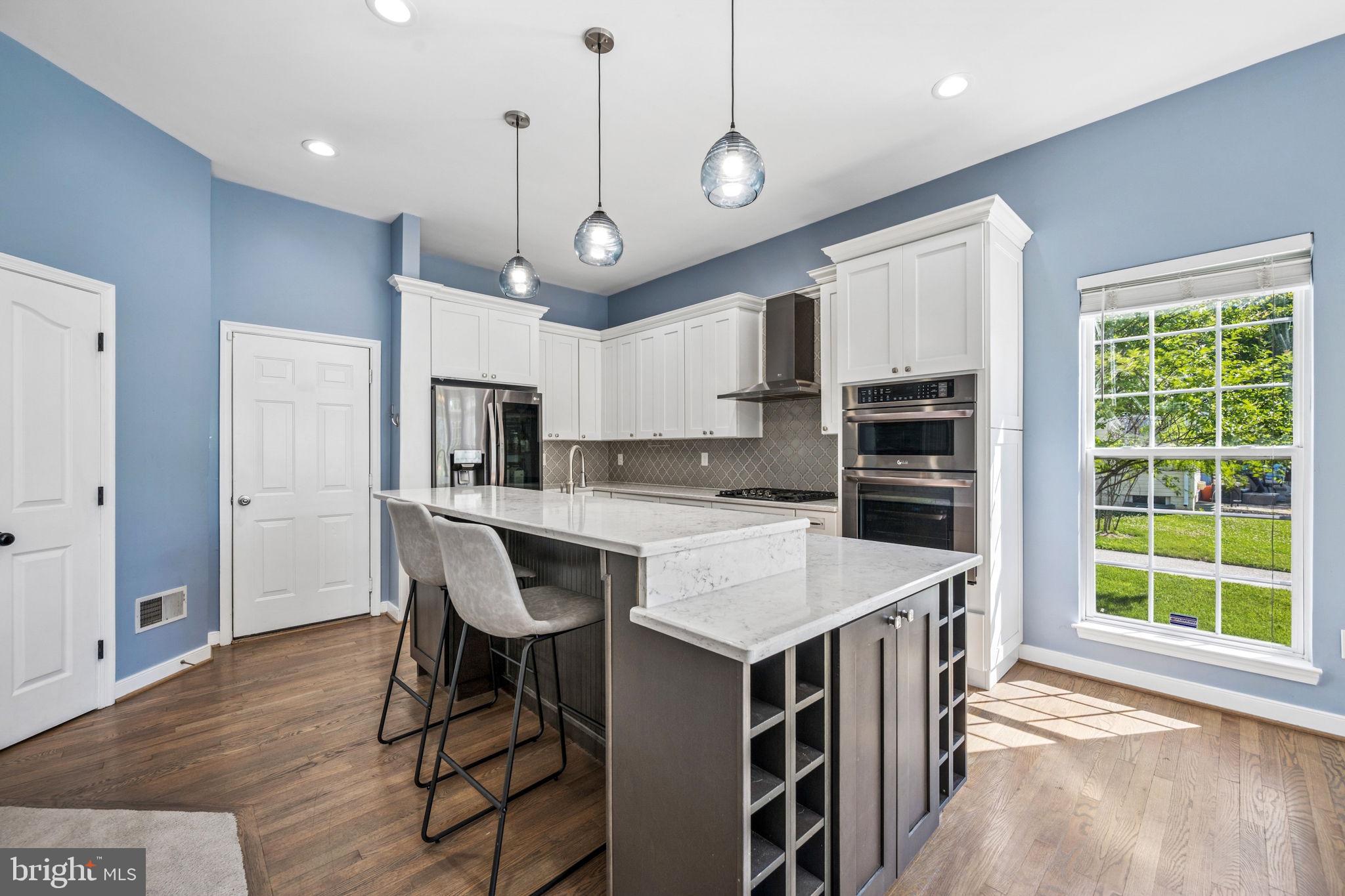 EMERSON - Residential