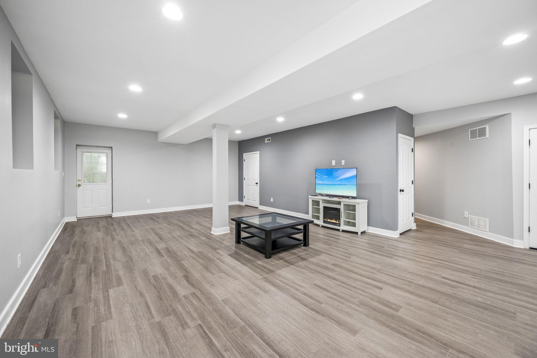 EMERSON - Residential