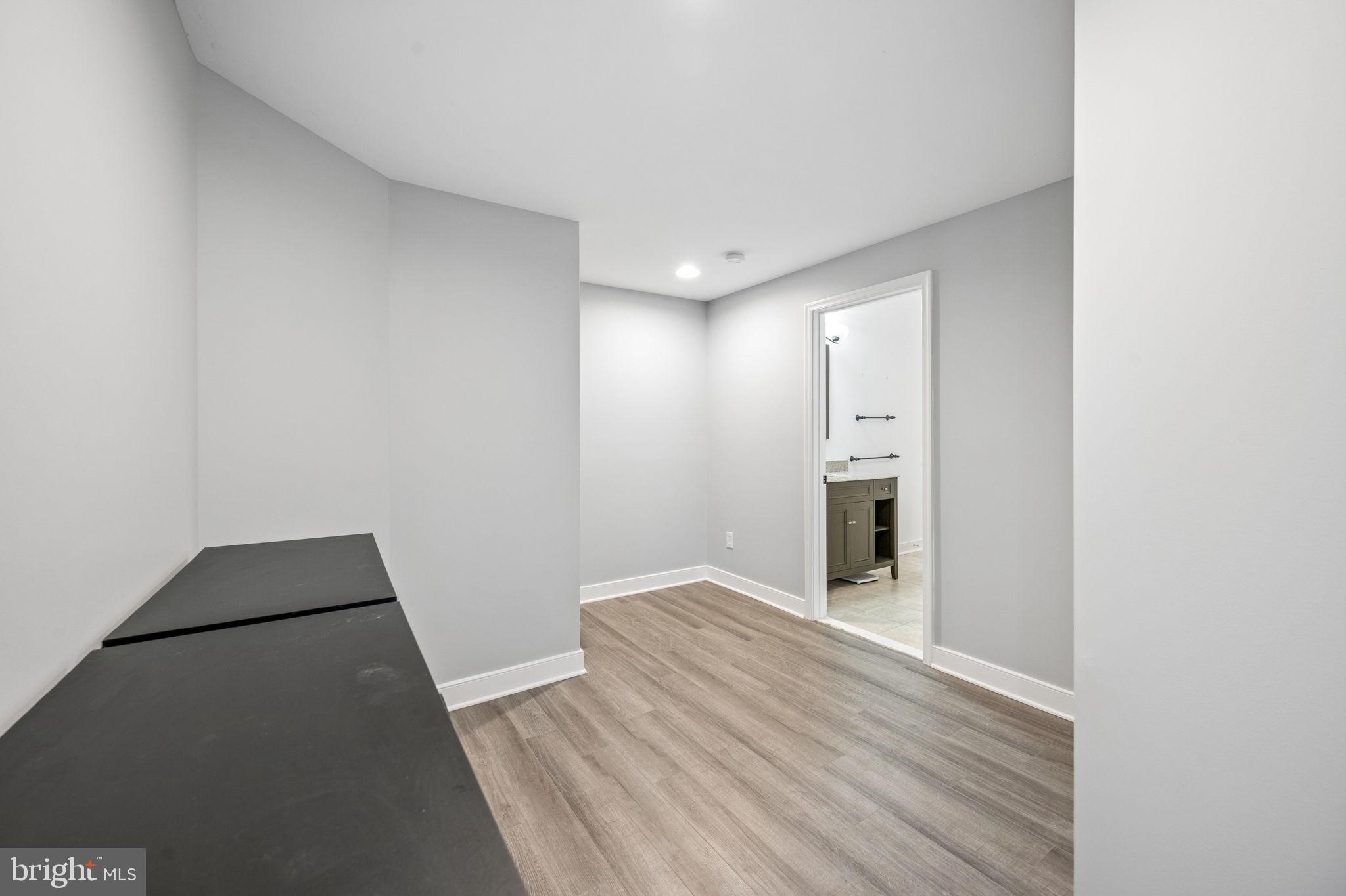 EMERSON - Residential