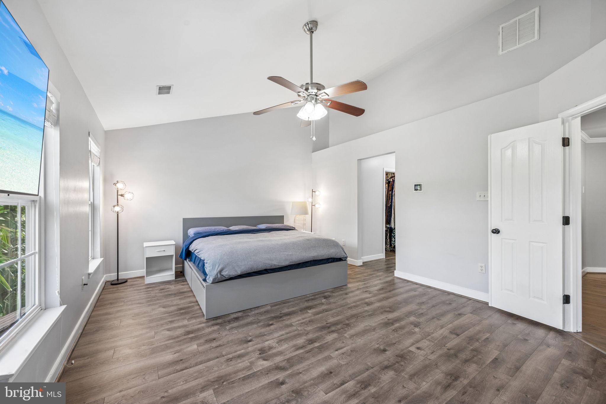 EMERSON - Residential