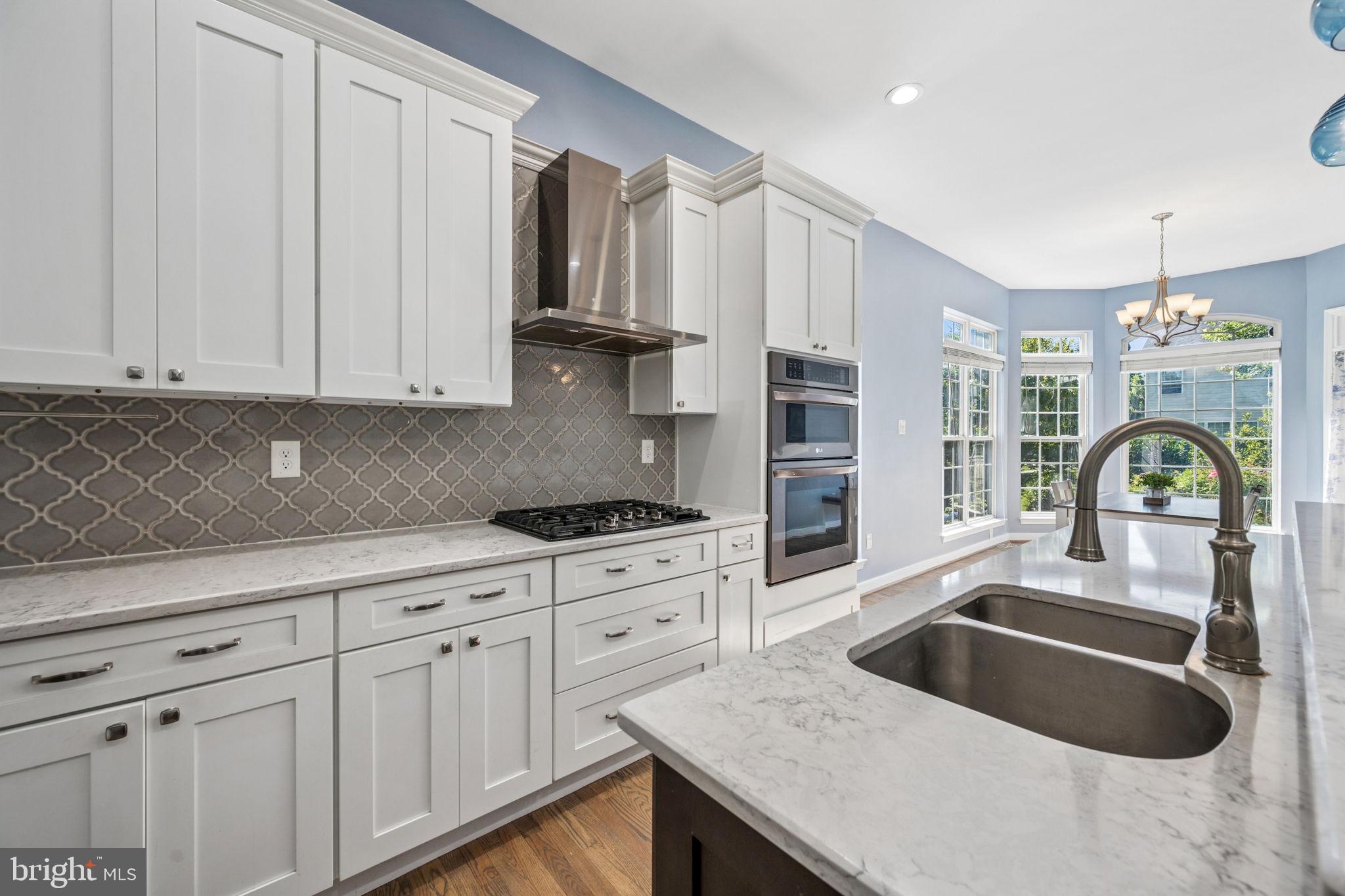 EMERSON - Residential