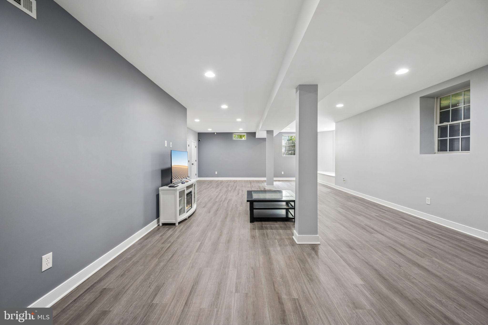 EMERSON - Residential