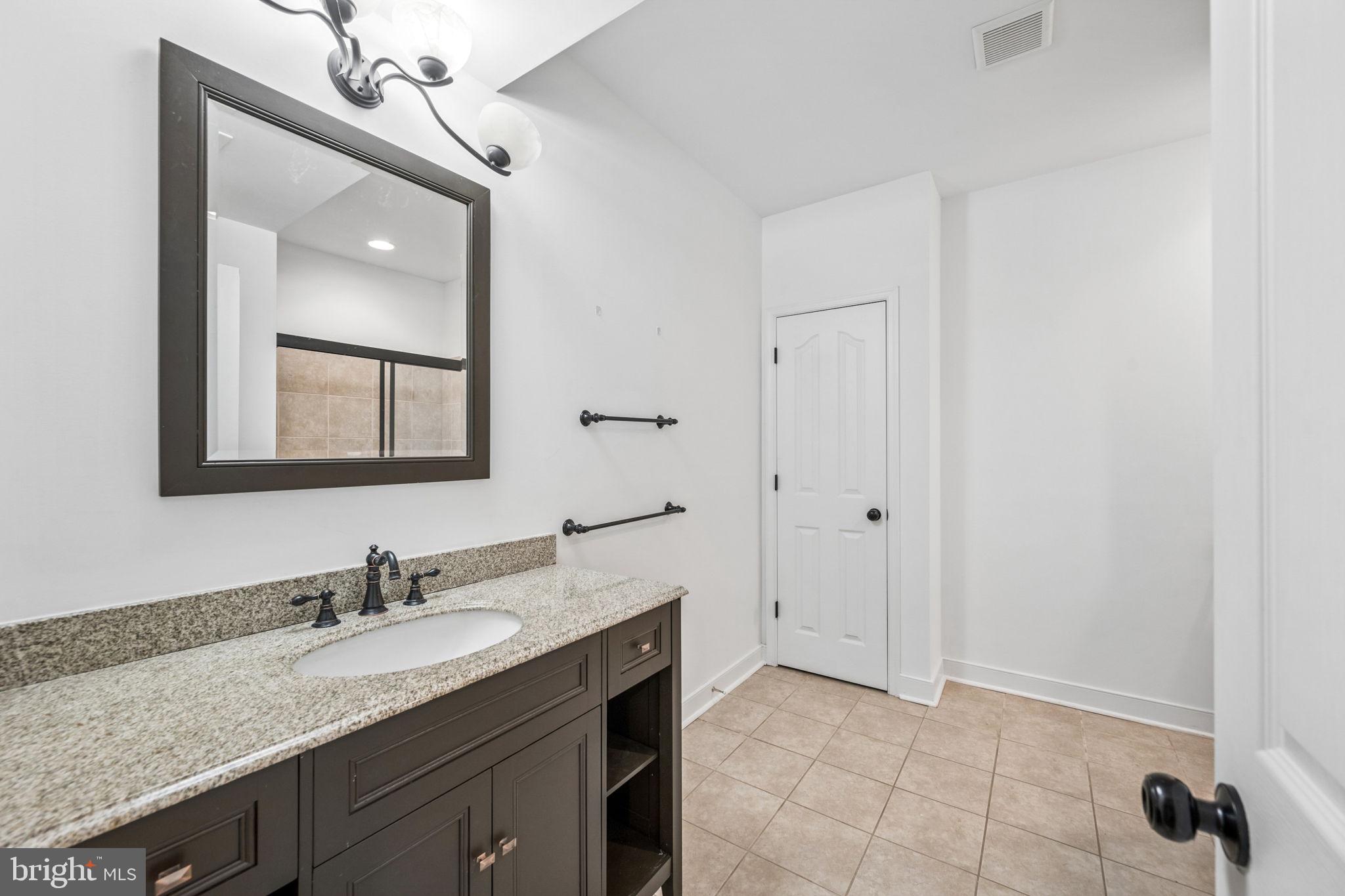 EMERSON - Residential