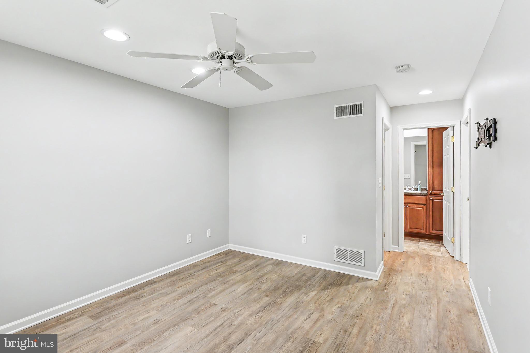 EVERGREEN II - Residential