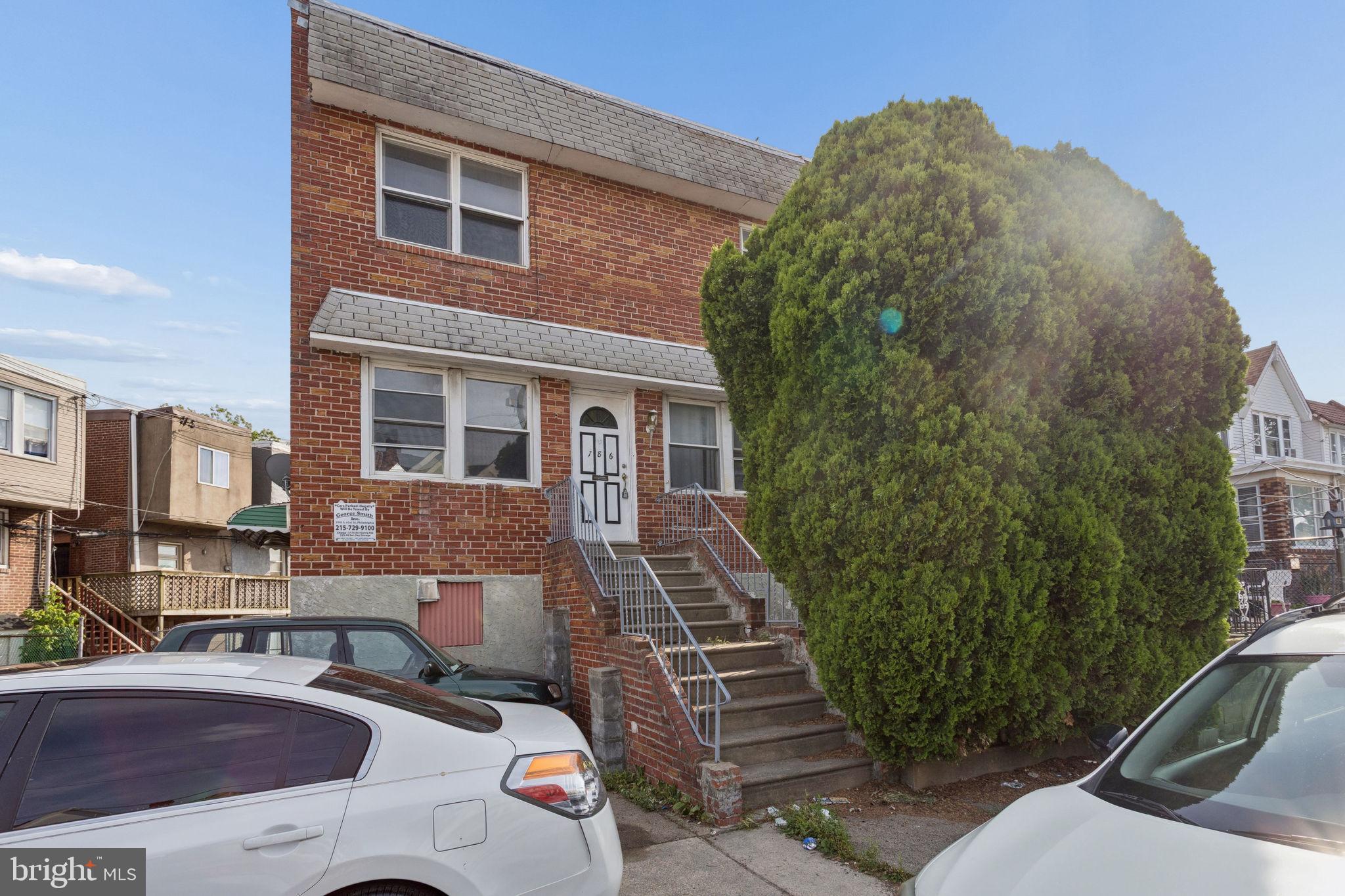 LAWNCREST - Residential