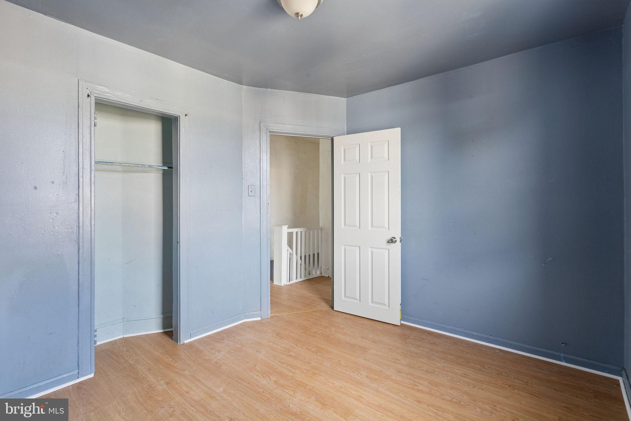 LAWNCREST - Residential