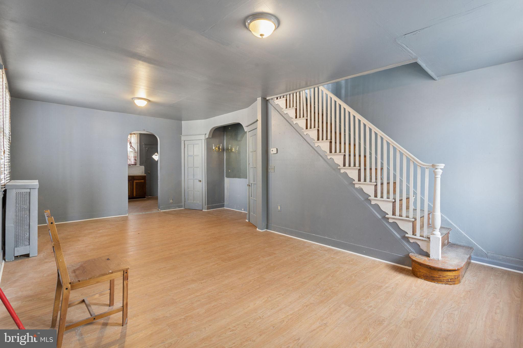 LAWNCREST - Residential