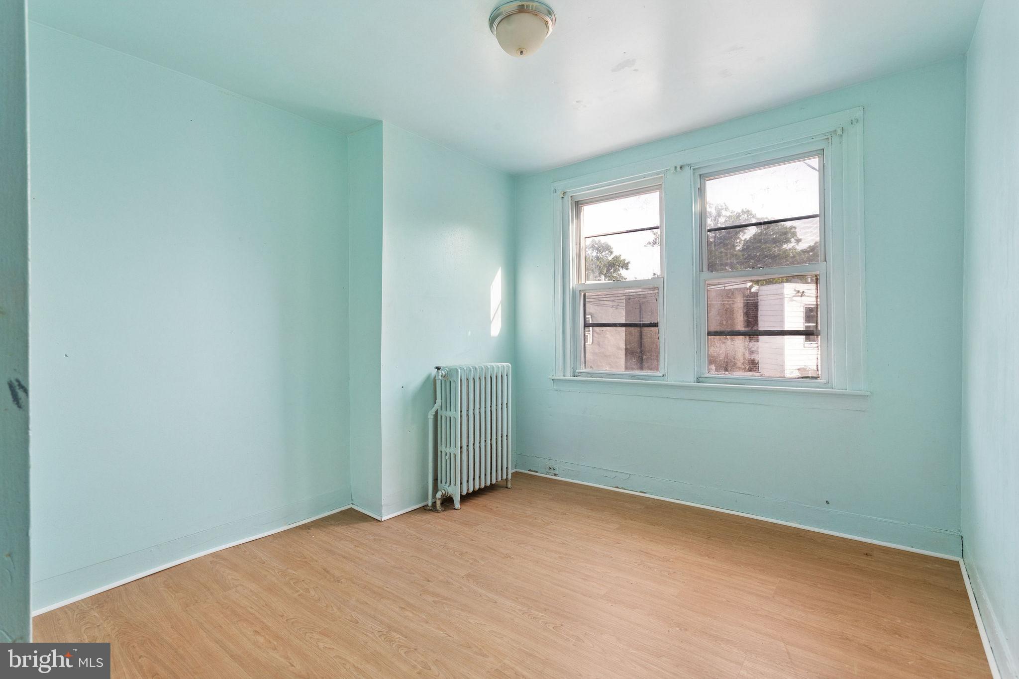 LAWNCREST - Residential