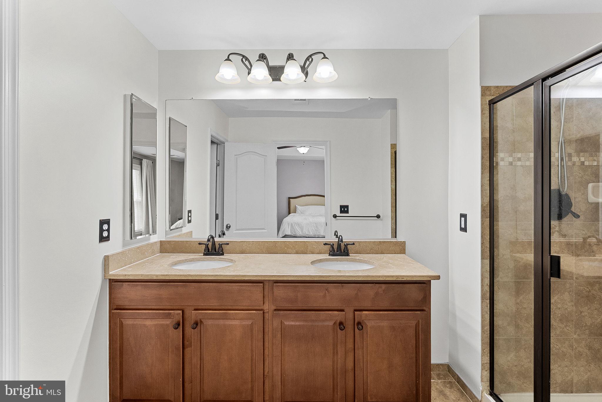 BELMONT TRACE - Residential