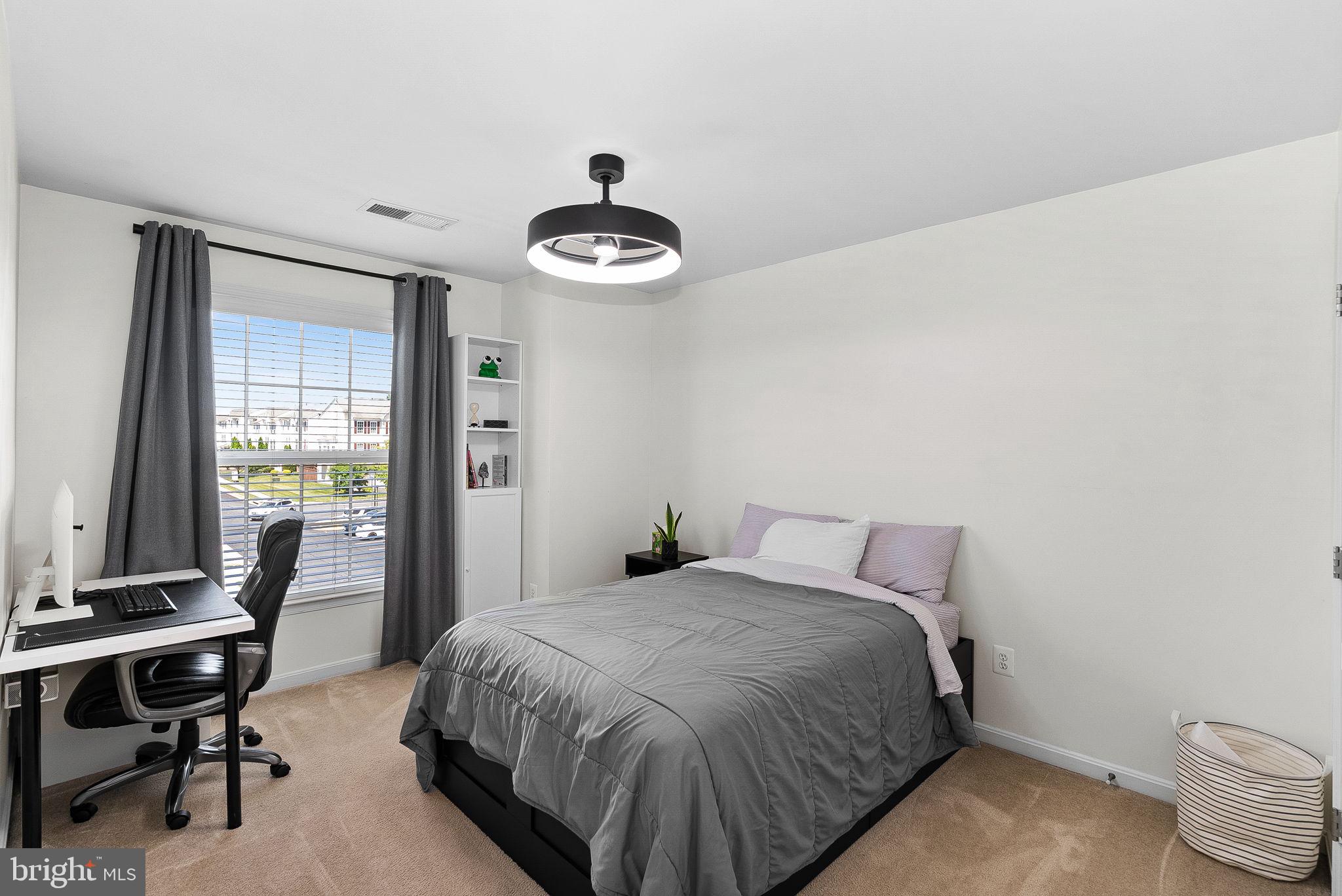 BELMONT TRACE - Residential