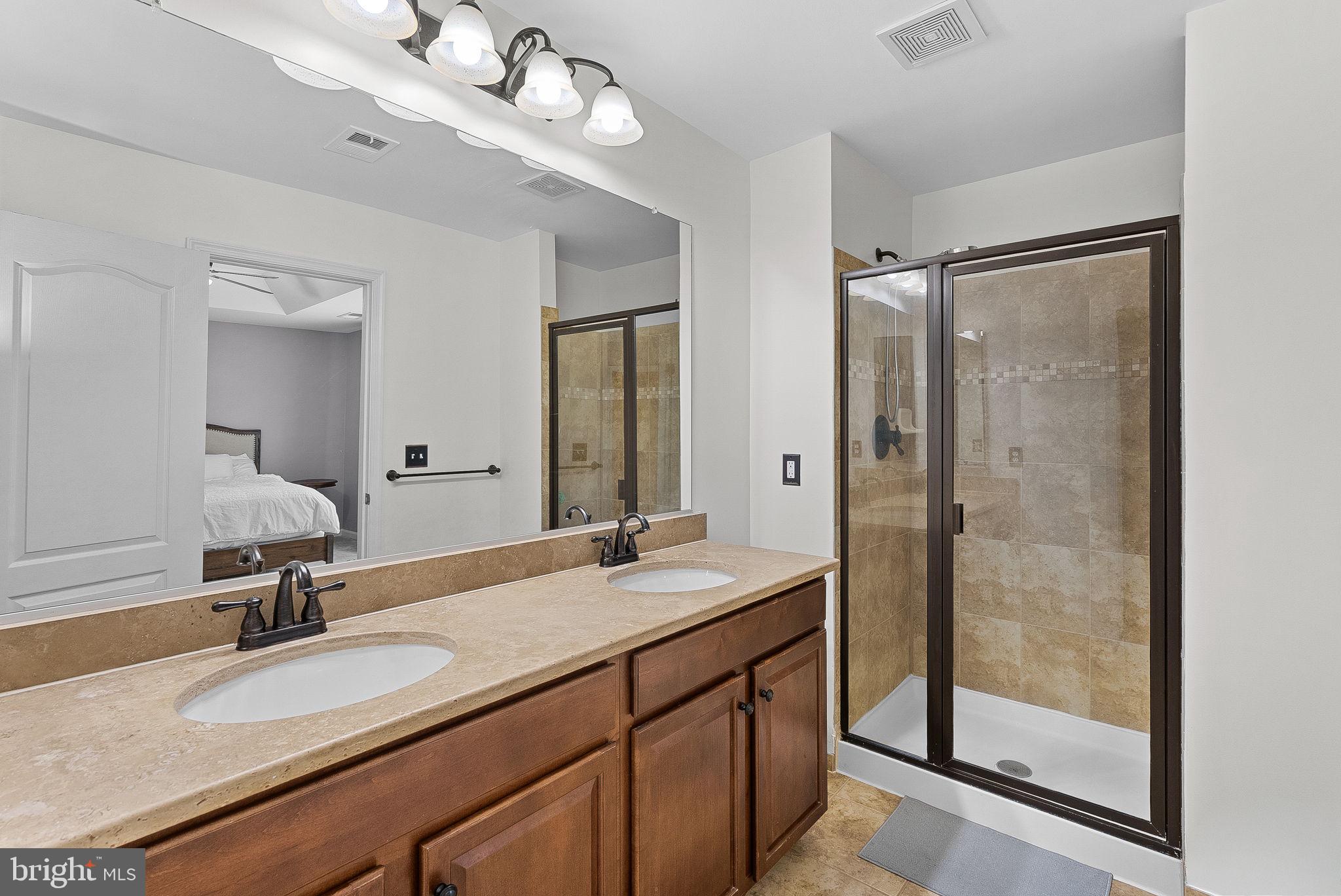 BELMONT TRACE - Residential