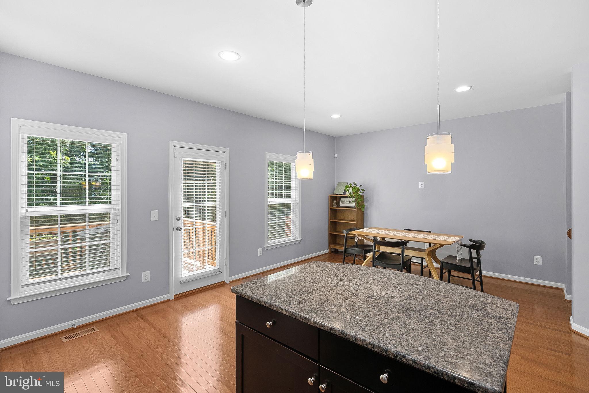 BELMONT TRACE - Residential