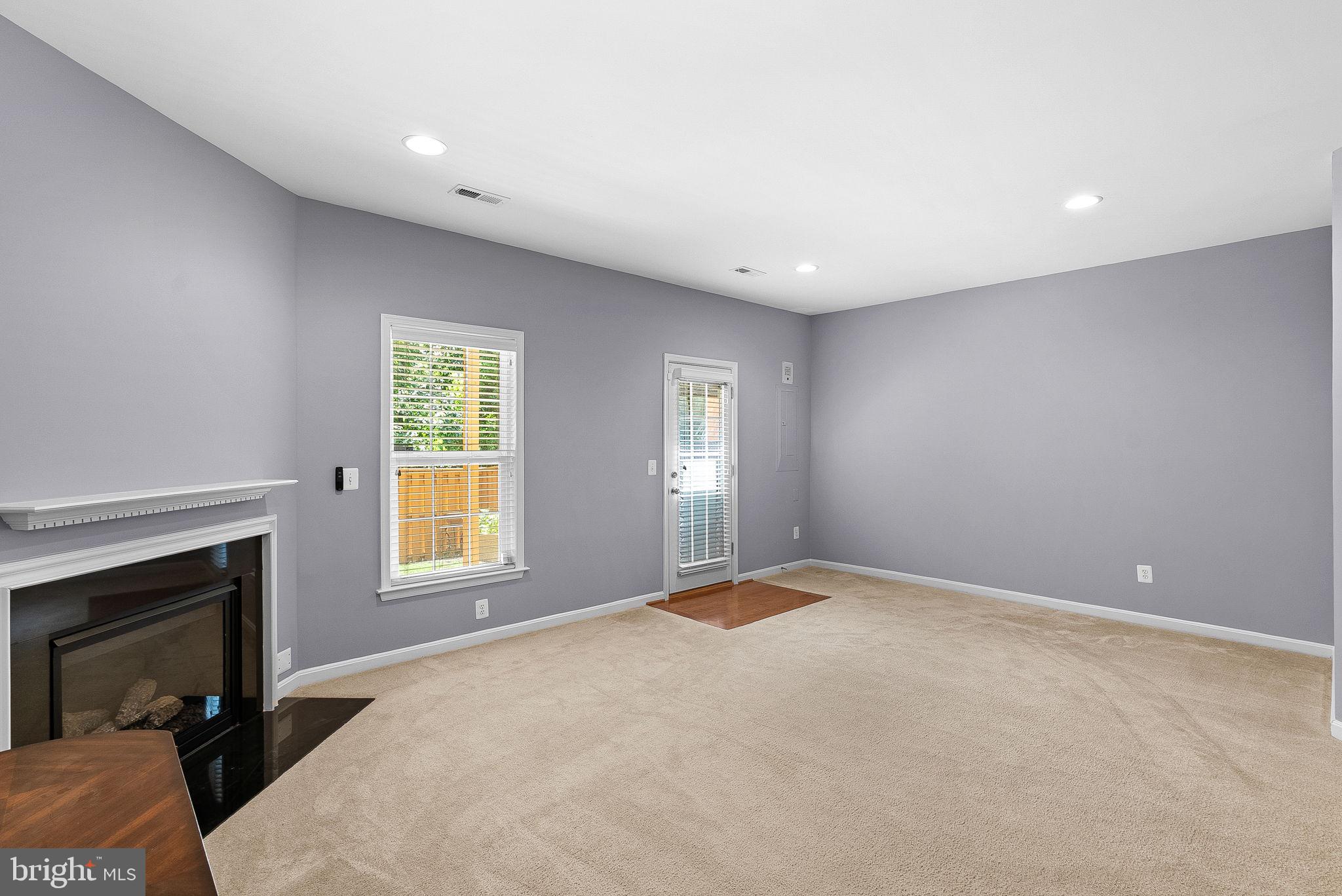 BELMONT TRACE - Residential