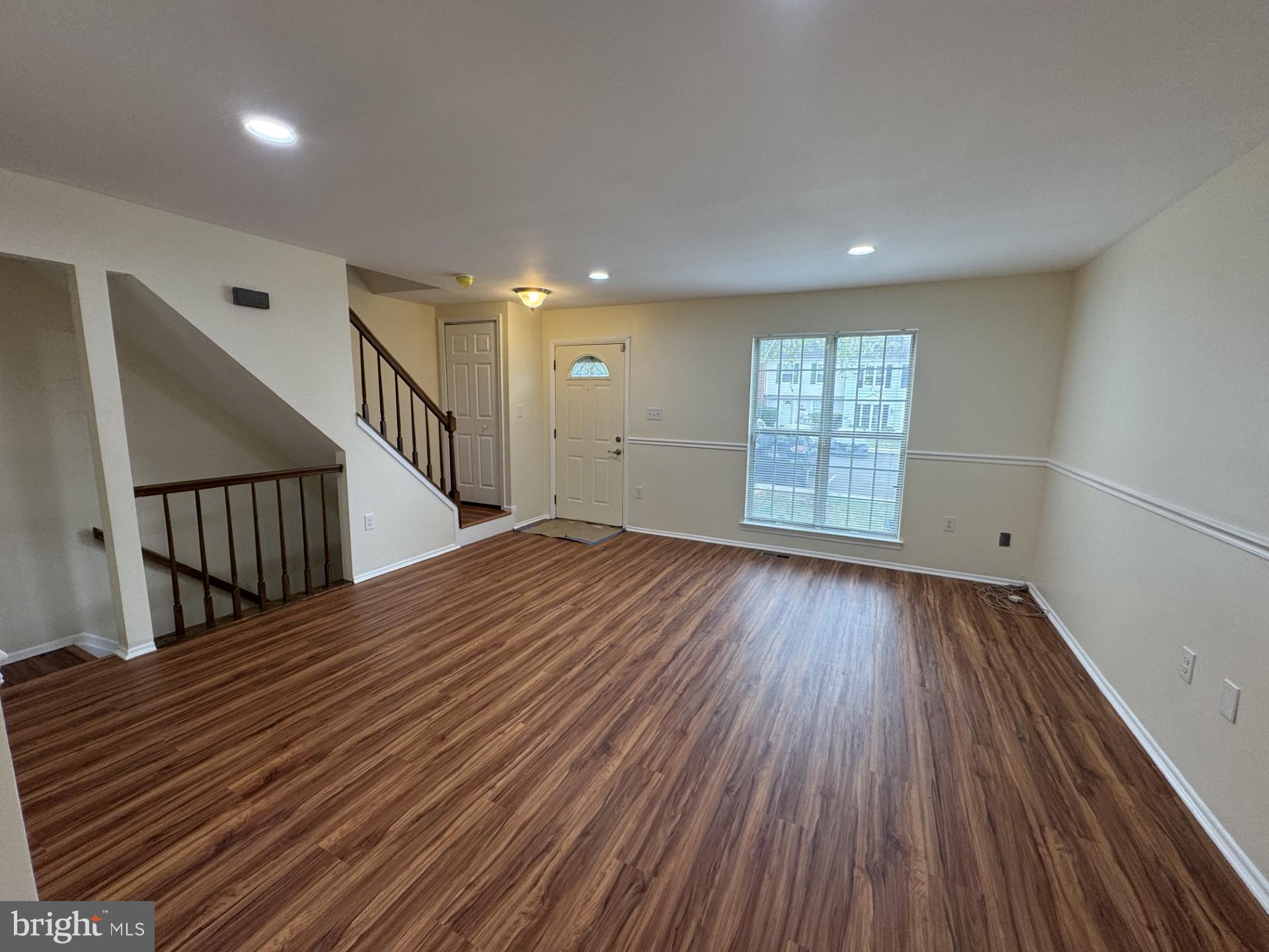 LAKE VILLAGE MANOR - Residential