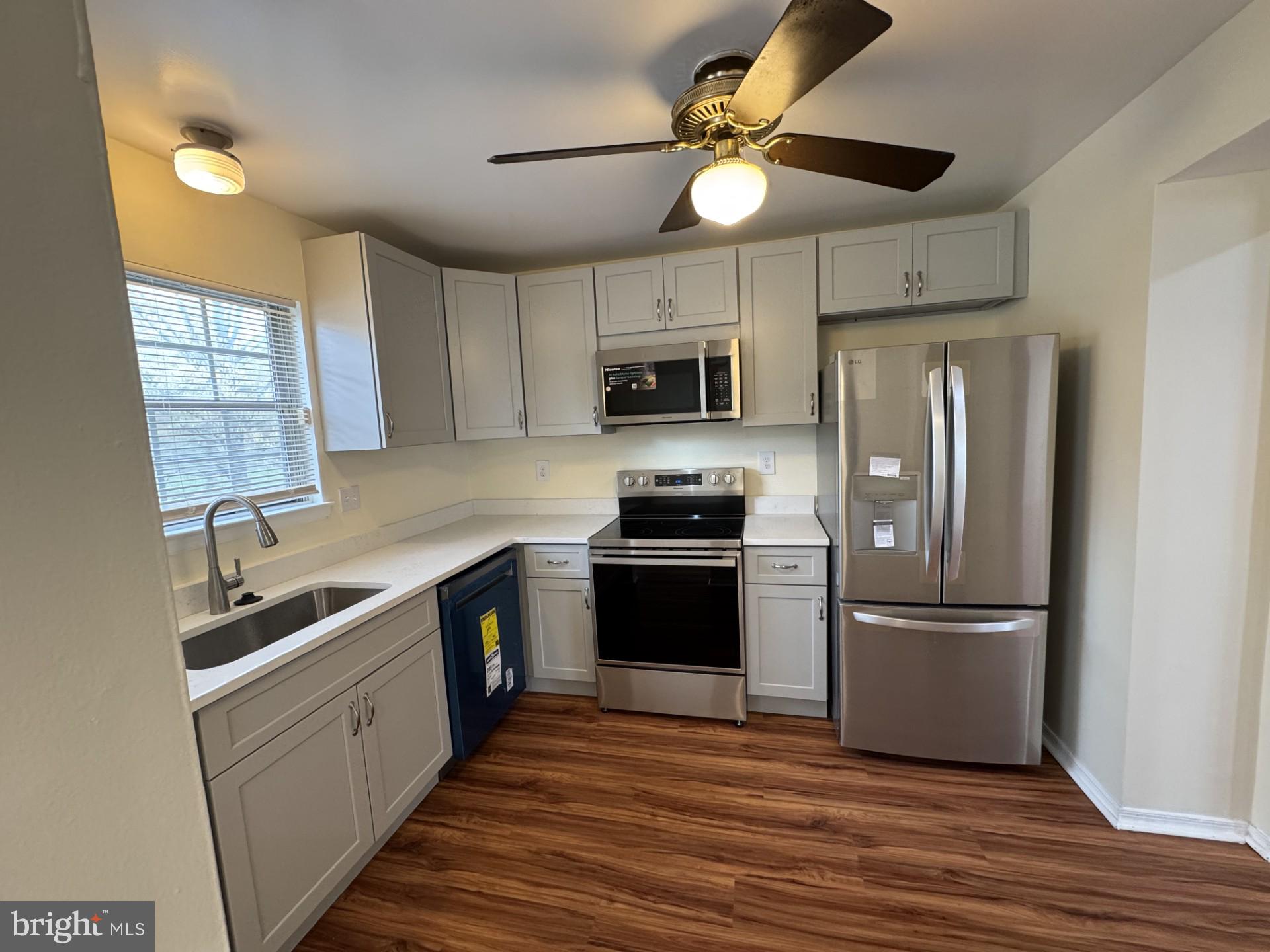 LAKE VILLAGE MANOR - Residential