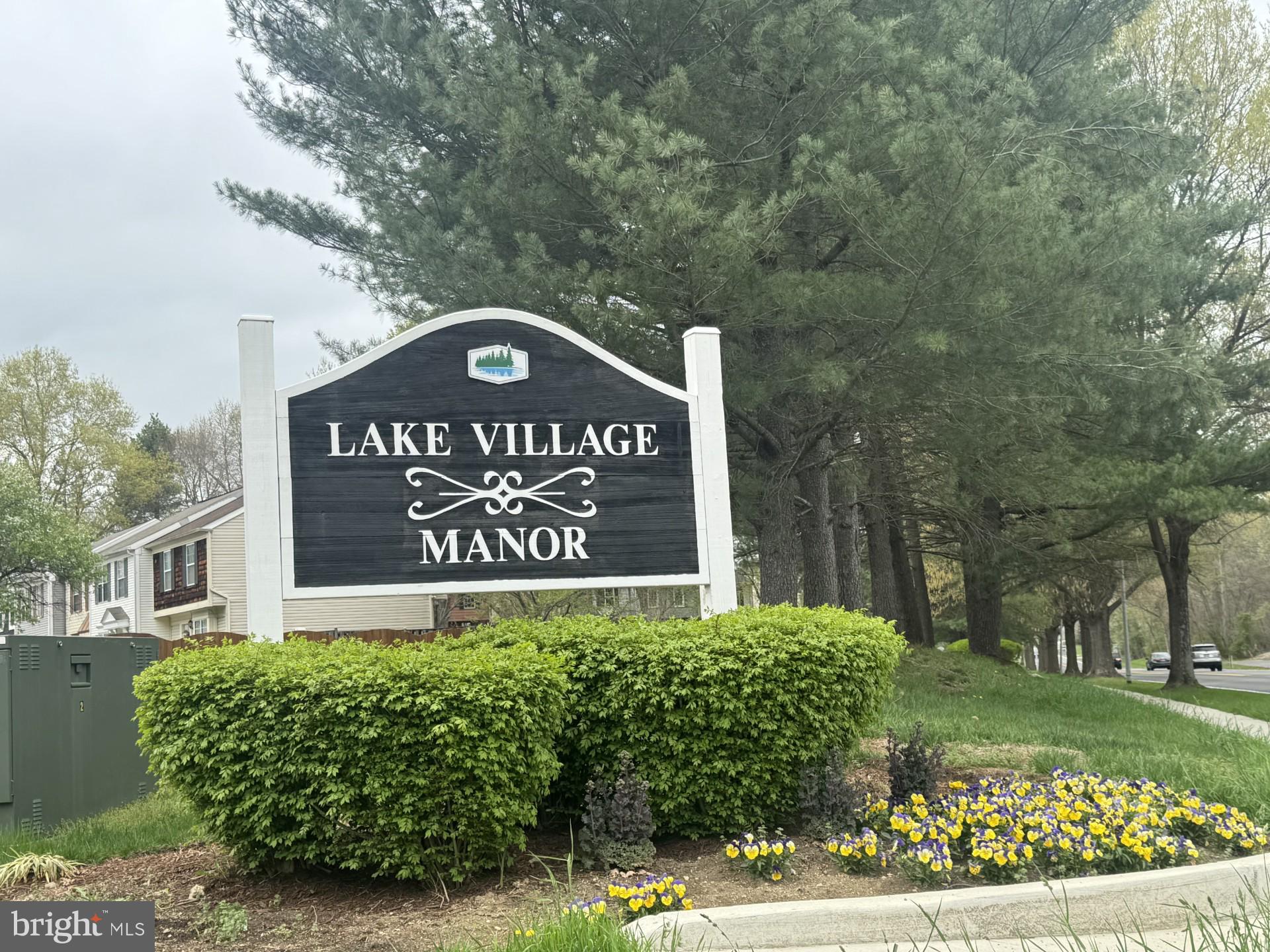 LAKE VILLAGE MANOR - Residential