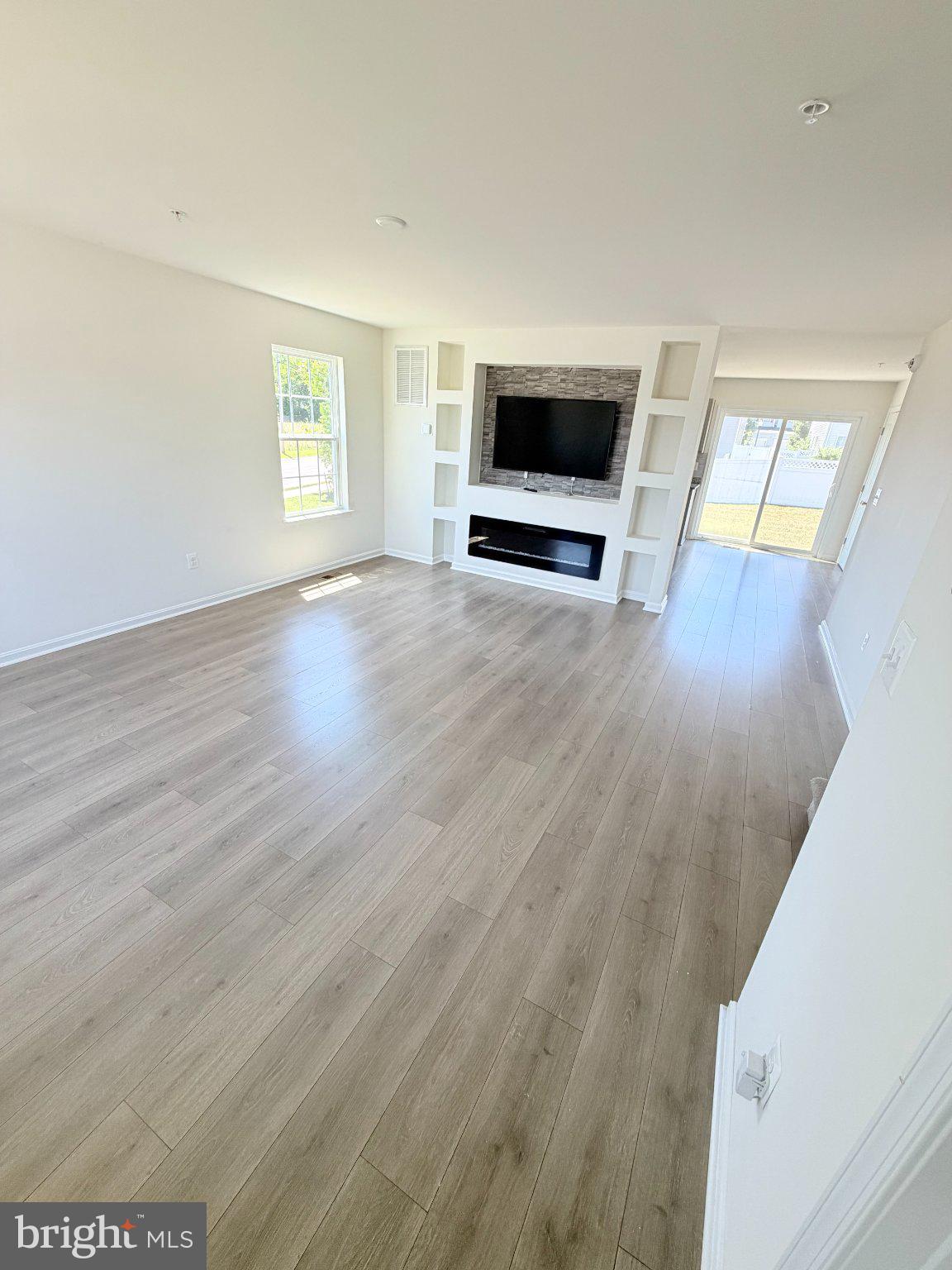 SHEPHERD VILLAGE - Residential
