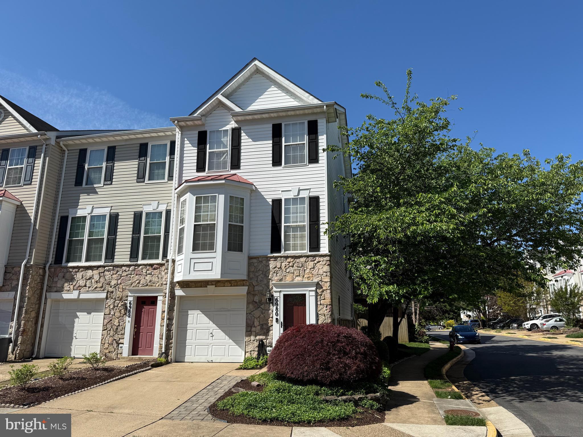 KINGSTOWNE - Residential