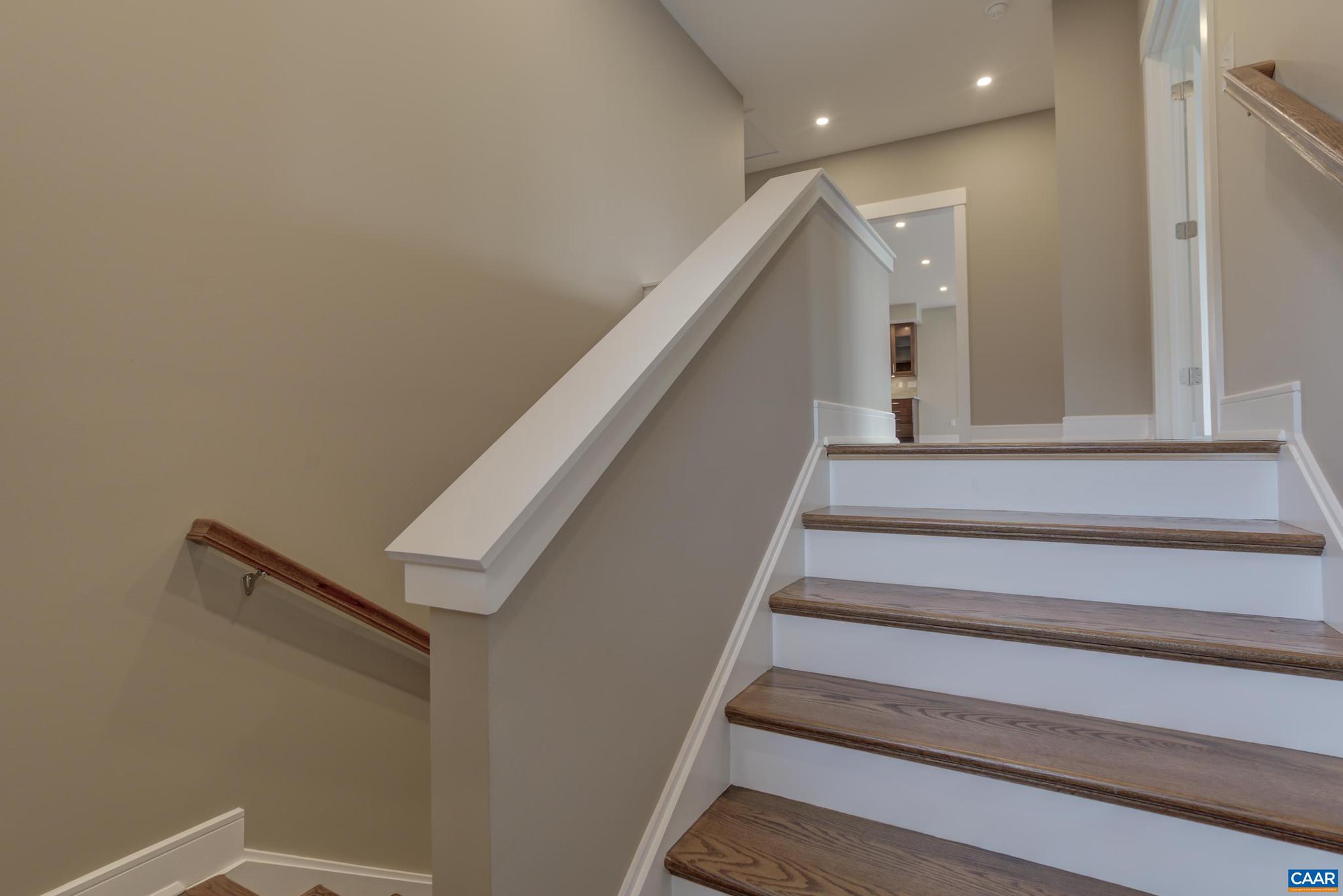 OLD TRAIL - Residential