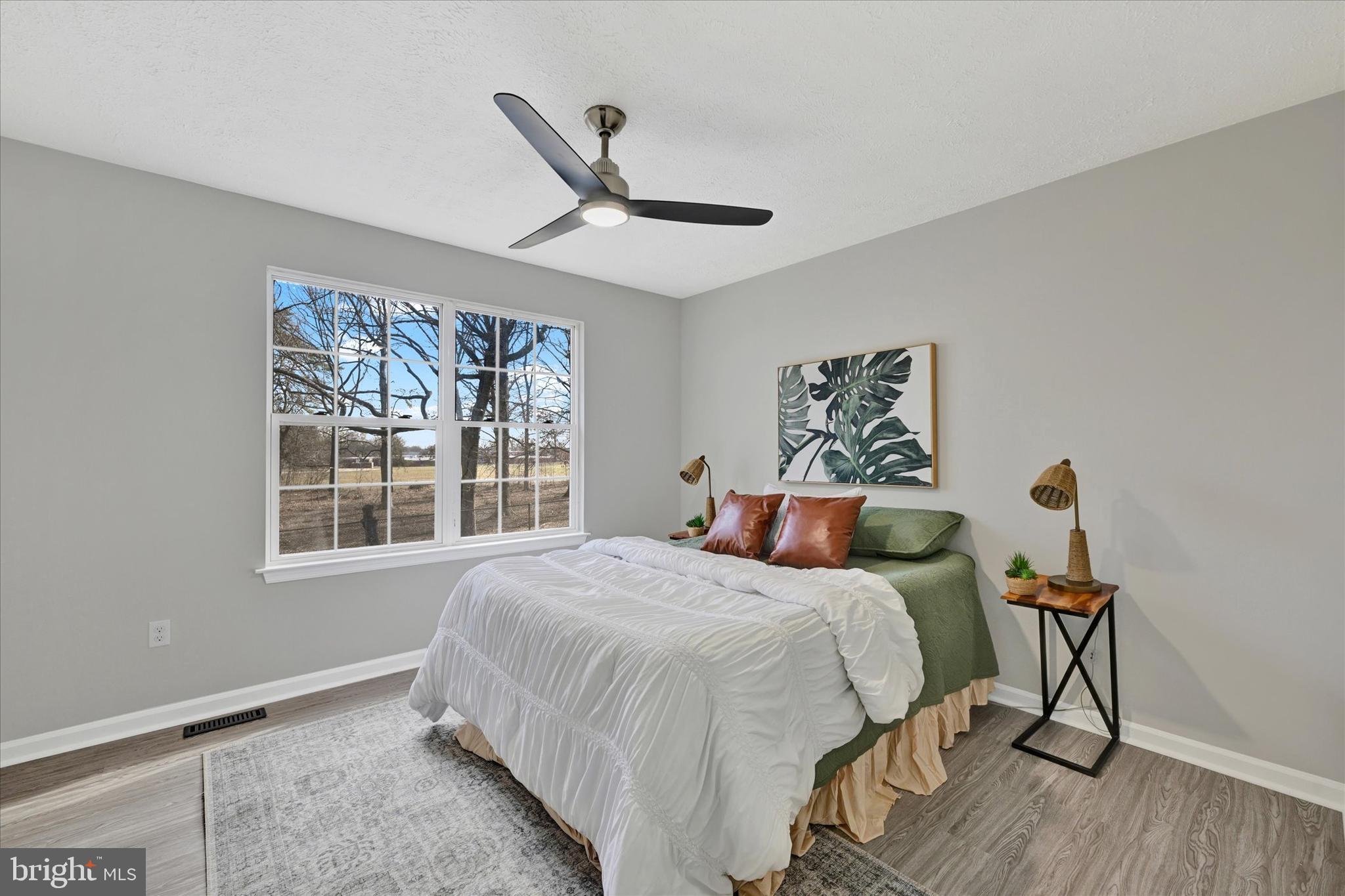 KENWOODS CHOICE - Residential
