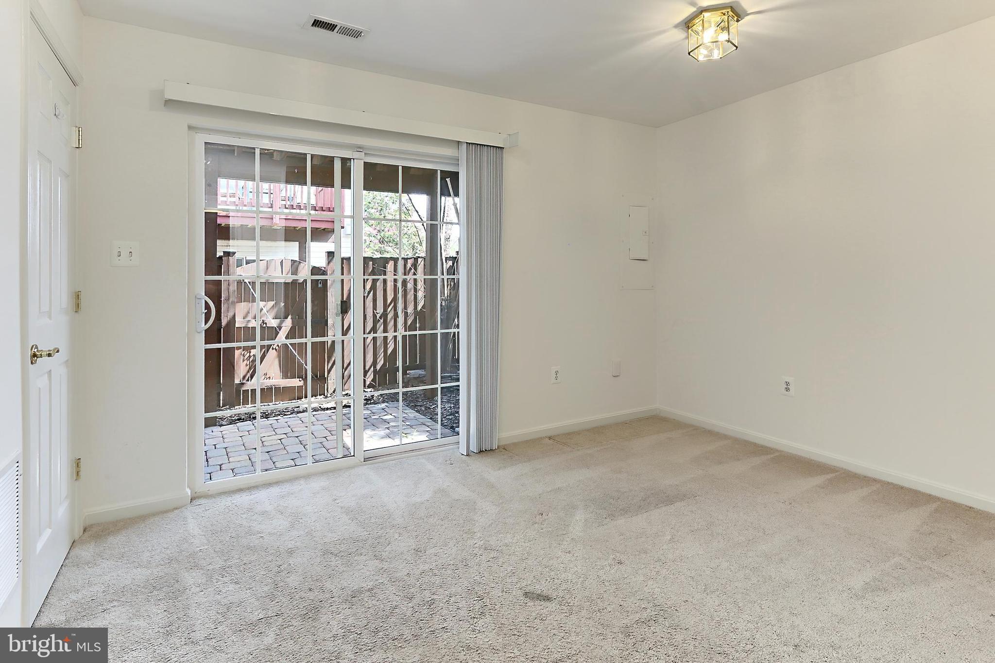 HEARTHSIDE AT FLYNNS CROSSING - Residential Lease