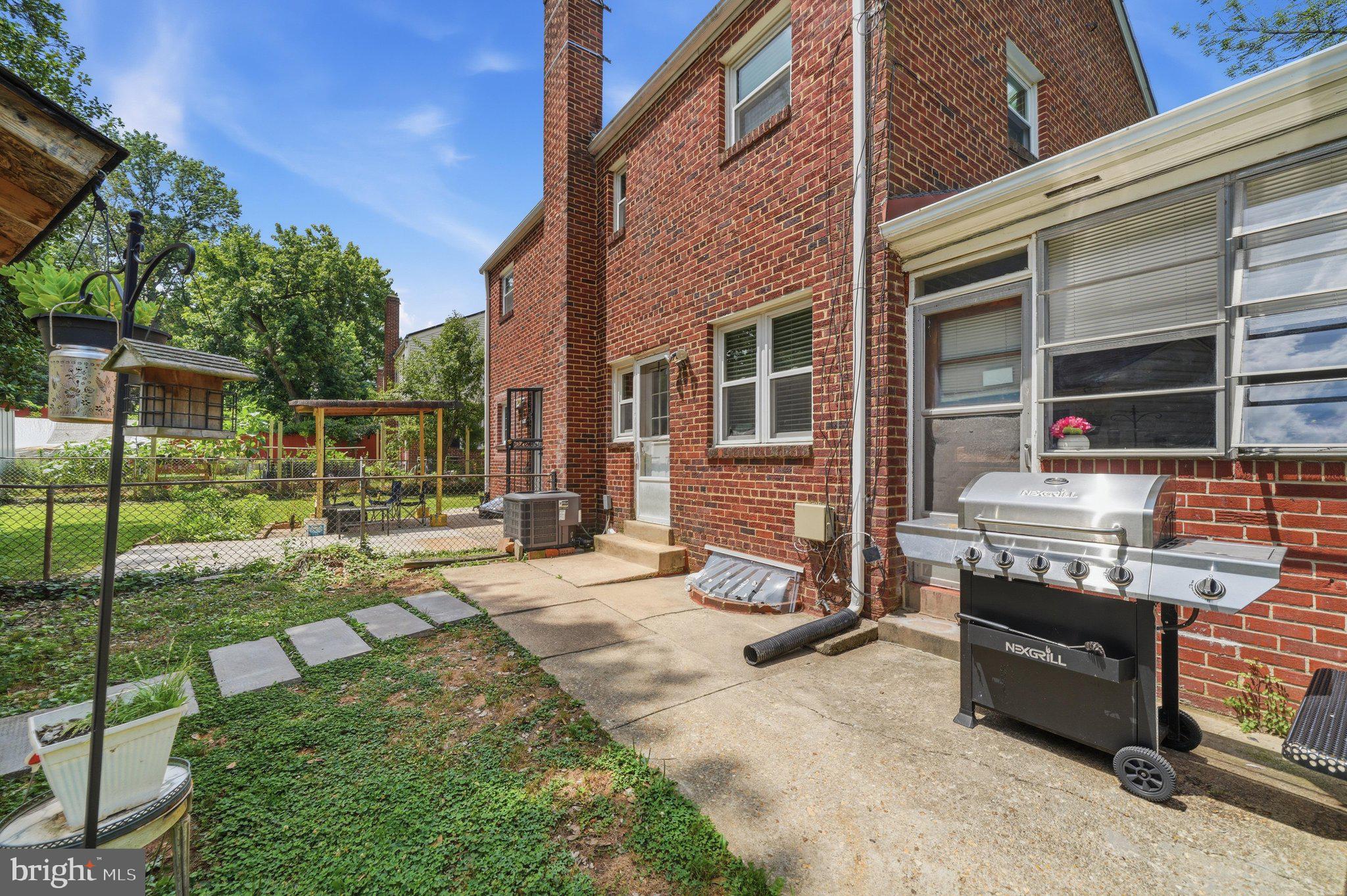 CONNECTICUT AVENUE ESTATES - Residential