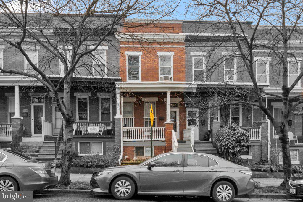 CHARLES VILLAGE - Residential
