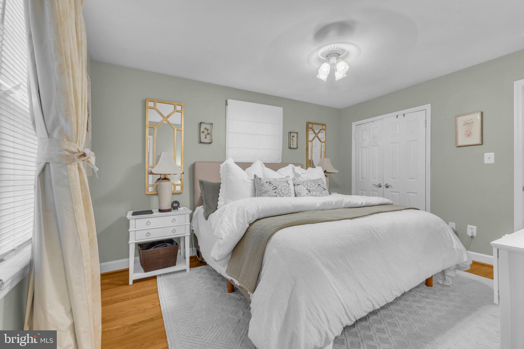 ARLINGTON HEIGHTS - Residential Lease