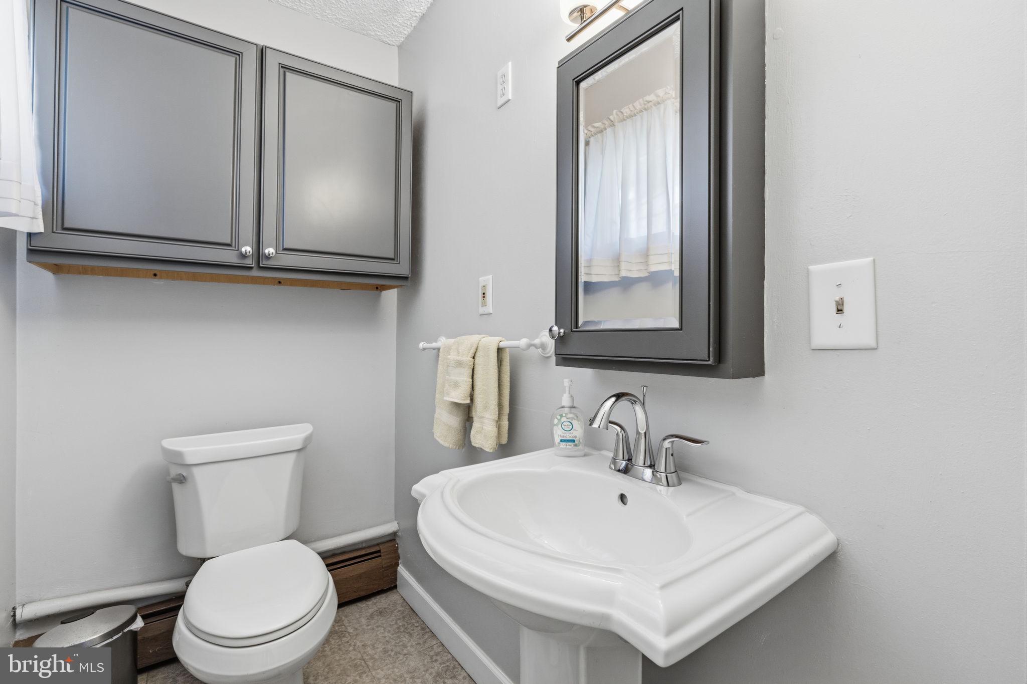 INDIAN CREEK - Residential